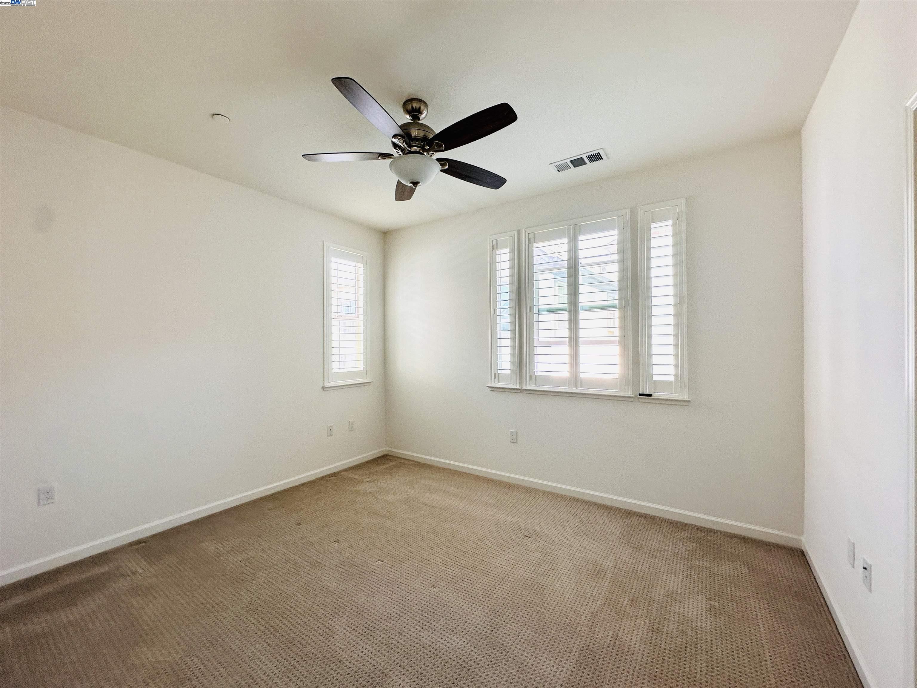 Detail Gallery Image 10 of 20 For 2829 Saltpond Cmn, Livermore,  CA 94550 - 3 Beds | 3/1 Baths