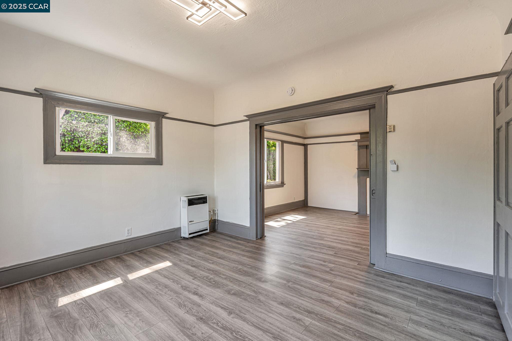 Detail Gallery Image 9 of 40 For 601 32nd St., Oakland,  CA 94609 - – Beds | – Baths