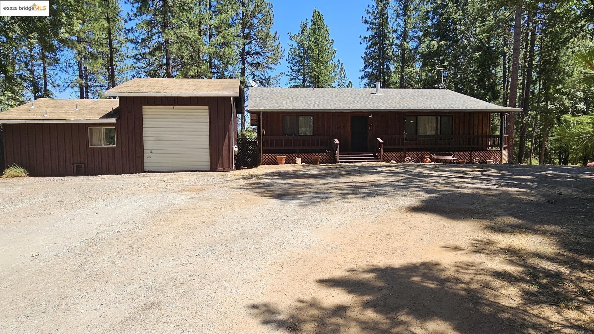 Detail Gallery Image 1 of 34 For 2367 Woodhouse Mine Rd, West Point,  CA 95255 - 2 Beds | 2 Baths