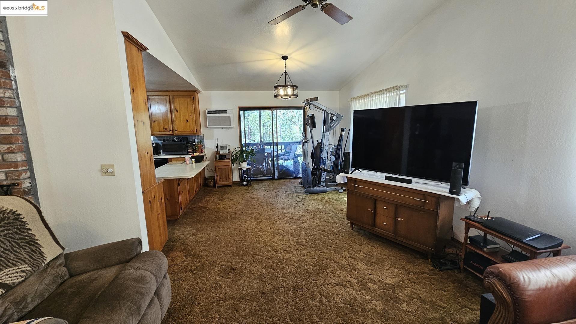 Detail Gallery Image 12 of 34 For 2367 Woodhouse Mine Rd, West Point,  CA 95255 - 2 Beds | 2 Baths