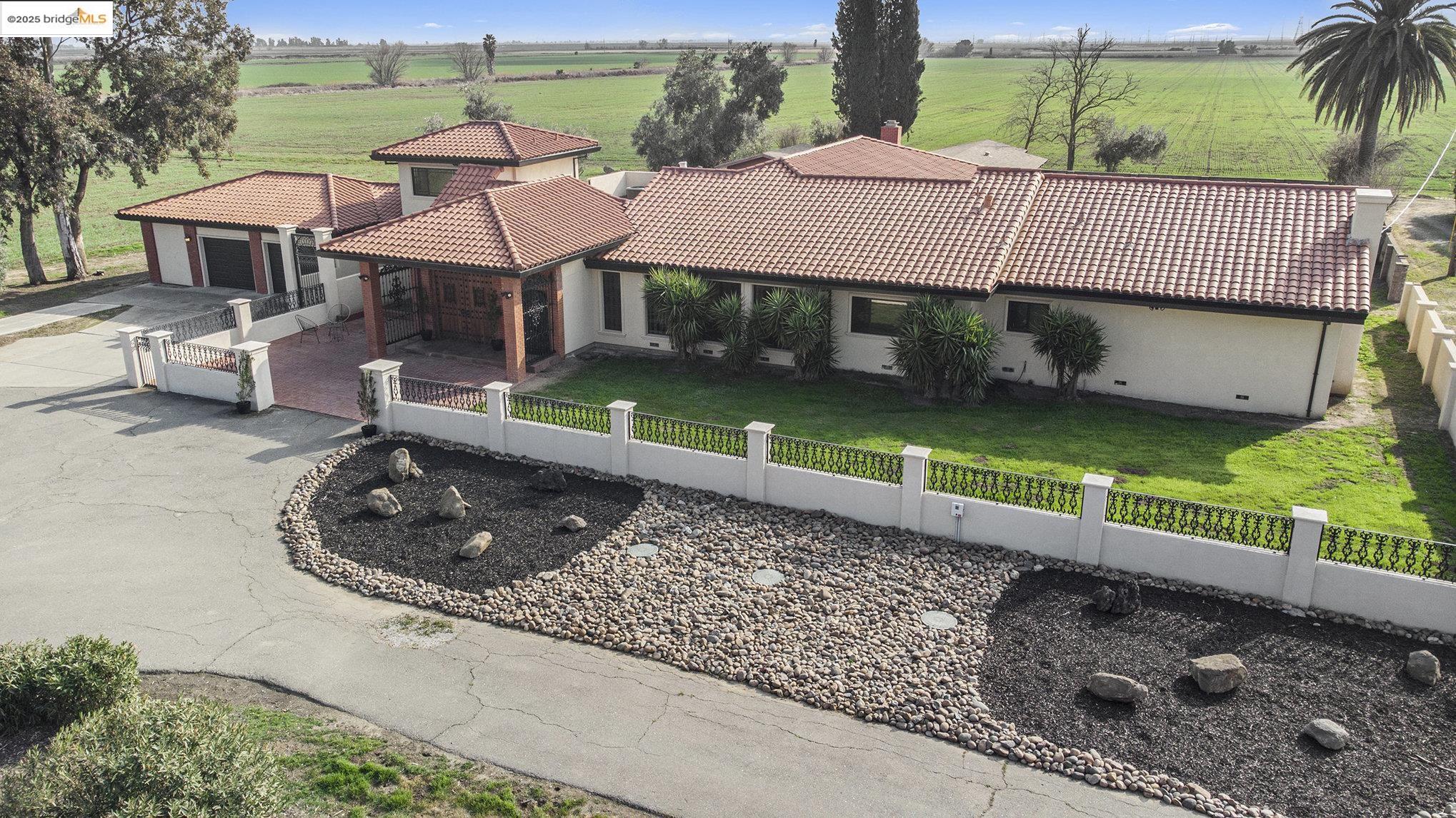 Detail Gallery Image 1 of 1 For 15001 Highway 4, Byron,  CA 94505 - 4 Beds | 3 Baths