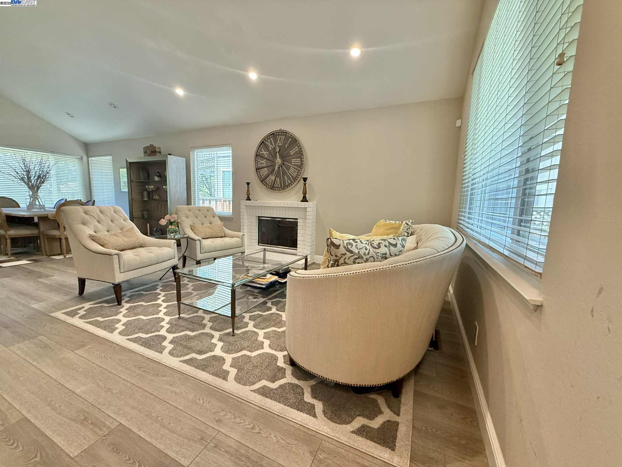 3828 COTTONWOOD DR, Danville, California 94506, 4 Bedrooms Bedrooms, 9 Rooms Rooms,3 BathroomsBathrooms,Residential Lease,For Rent,3828 COTTONWOOD DR,41102465