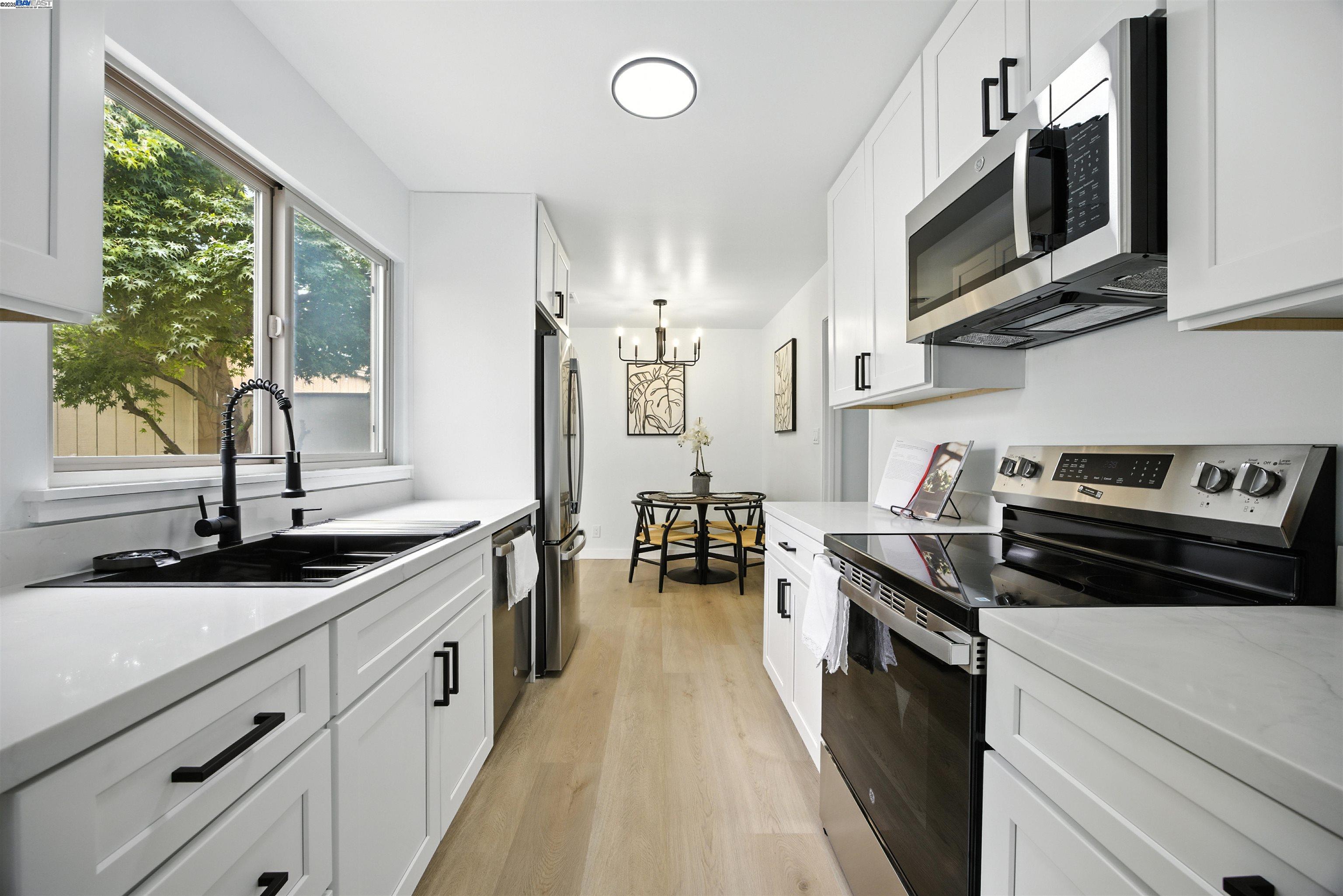 MLS: 41102470 Condo For Sale