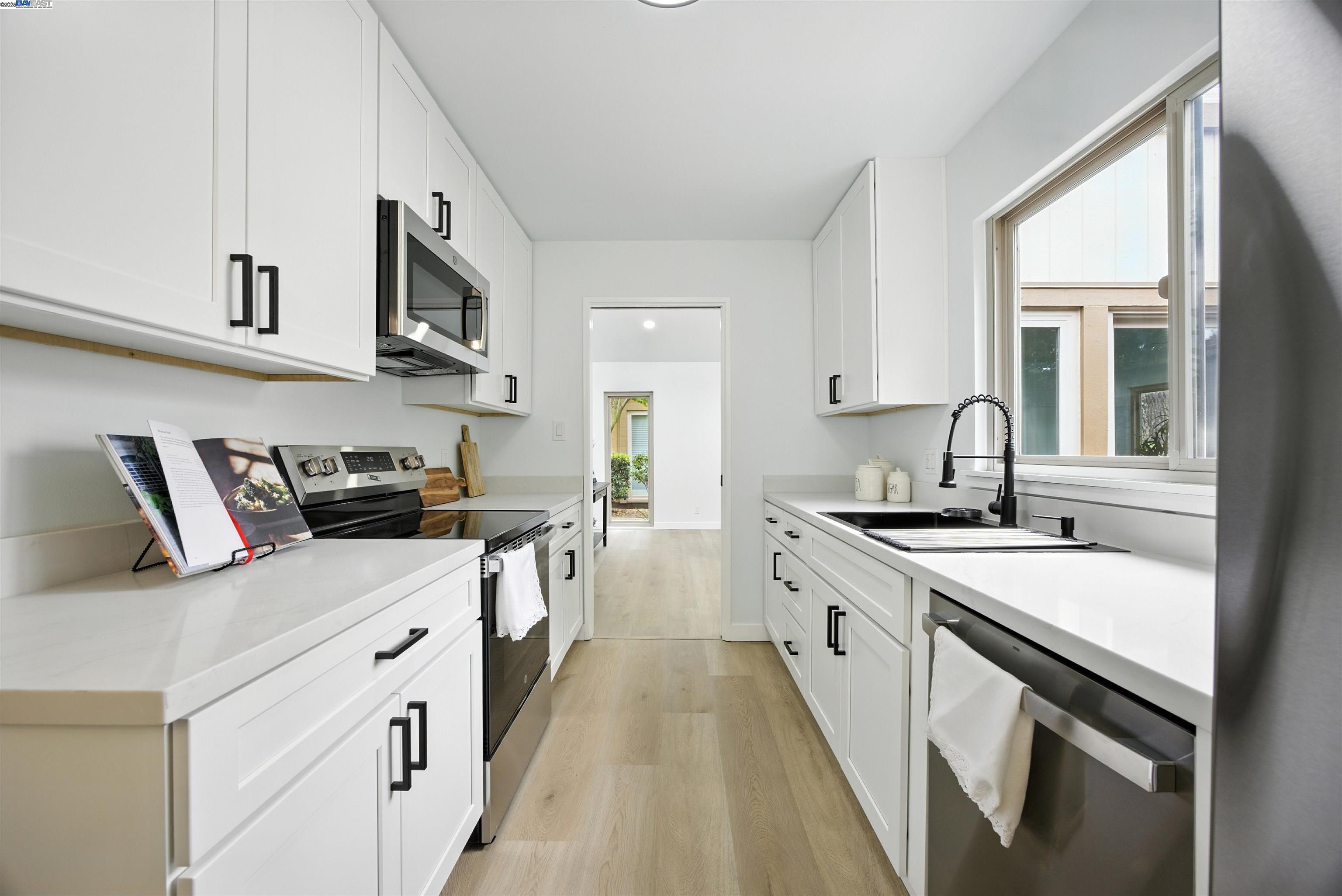 Photo #3: 41102470 Listing 