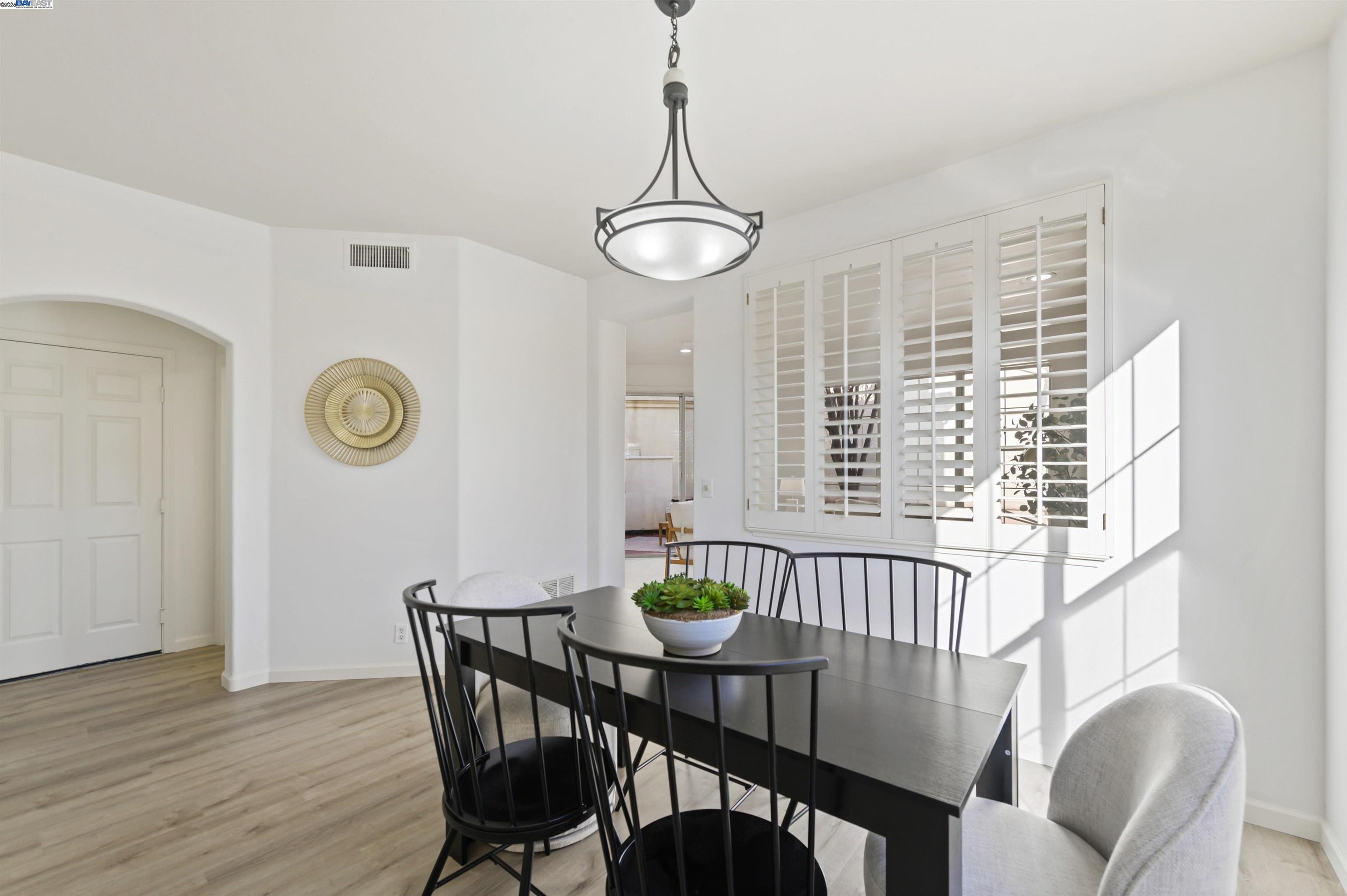Detail Gallery Image 14 of 50 For 2909 Moreno Ave, Pleasanton,  CA 94588 - – Beds | – Baths