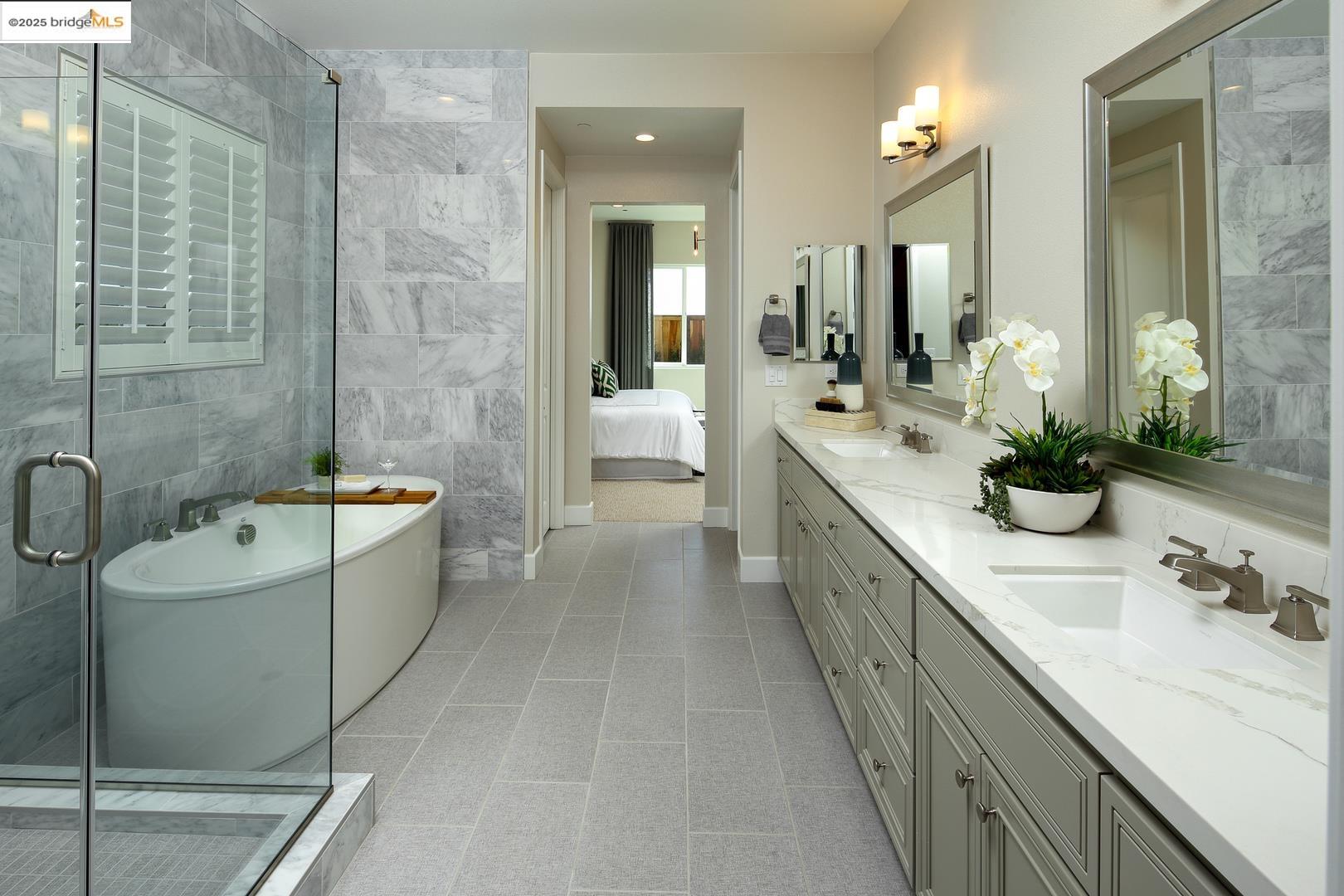 Detail Gallery Image 11 of 12 For 158 Continente Ave, Brentwood,  CA 94513 - 4 Beds | 3/1 Baths