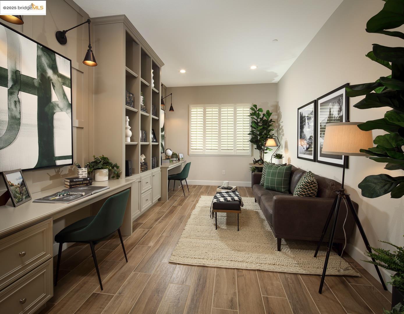 Detail Gallery Image 7 of 12 For 158 Continente Ave, Brentwood,  CA 94513 - 4 Beds | 3/1 Baths