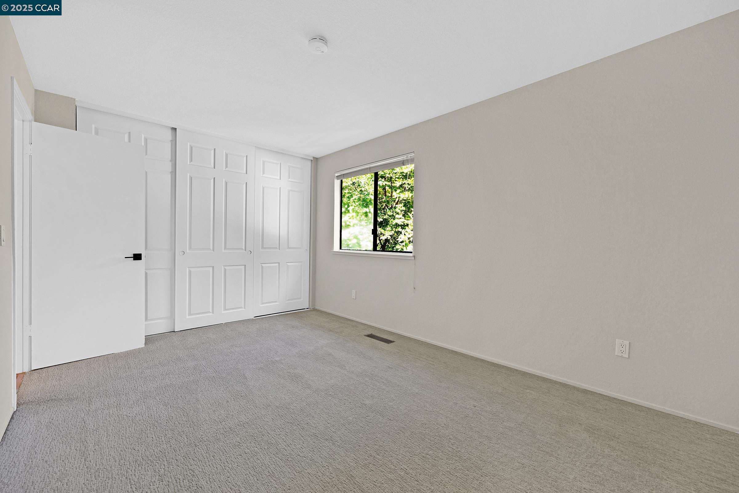 Photo #15: 41102483 Listing: Photo #15
