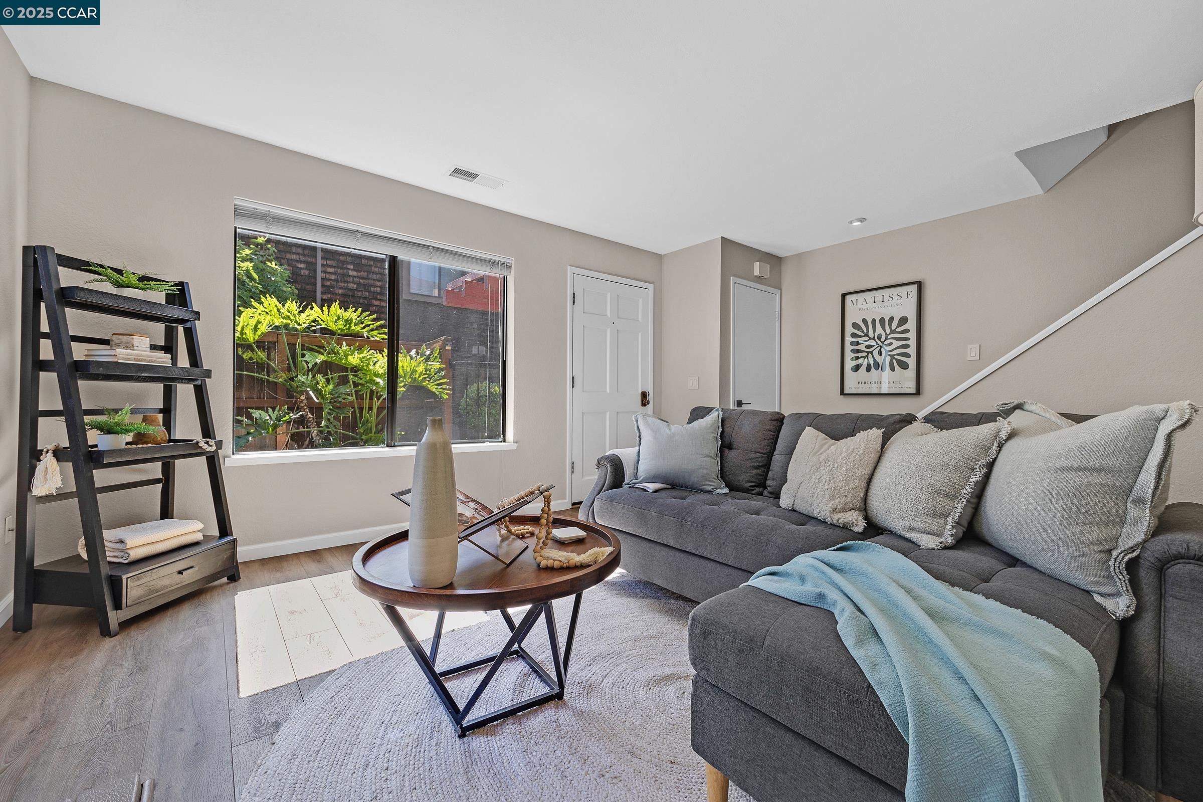 Photo #4: 41102483 Listing 
