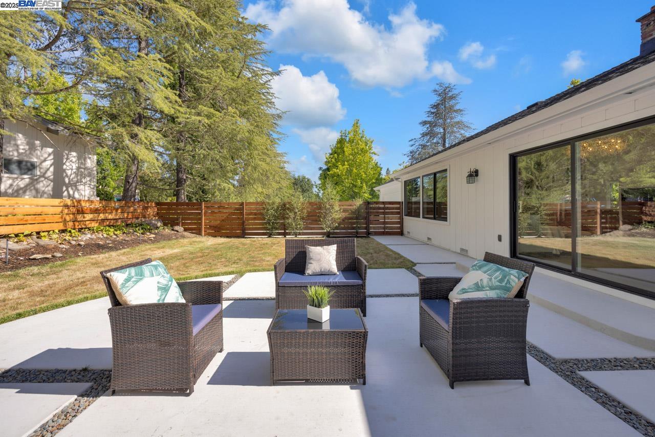 Detail Gallery Image 20 of 40 For 560 Old Orchard Drive, Danville,  CA 94526 - 4 Beds | 2/1 Baths