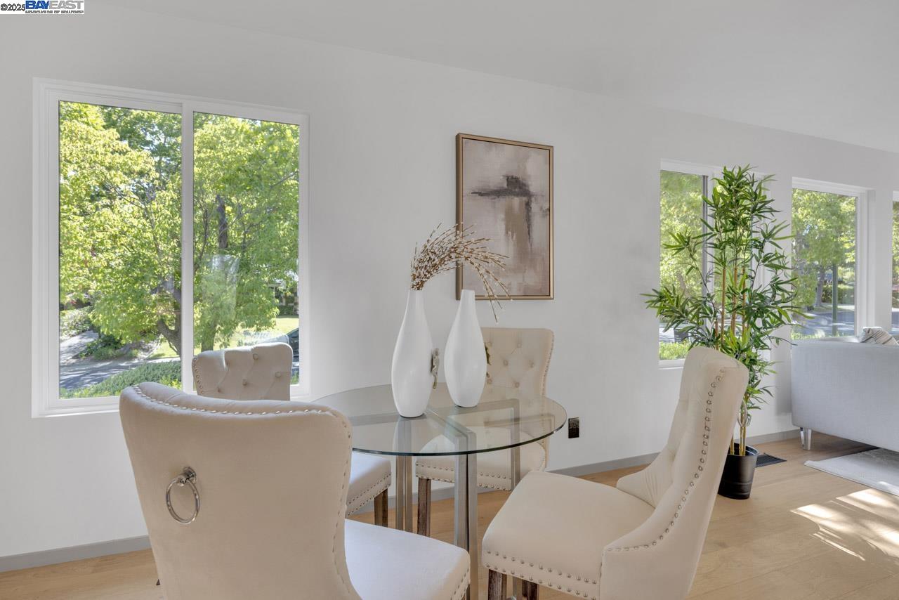 Detail Gallery Image 25 of 40 For 560 Old Orchard Drive, Danville,  CA 94526 - 4 Beds | 2/1 Baths