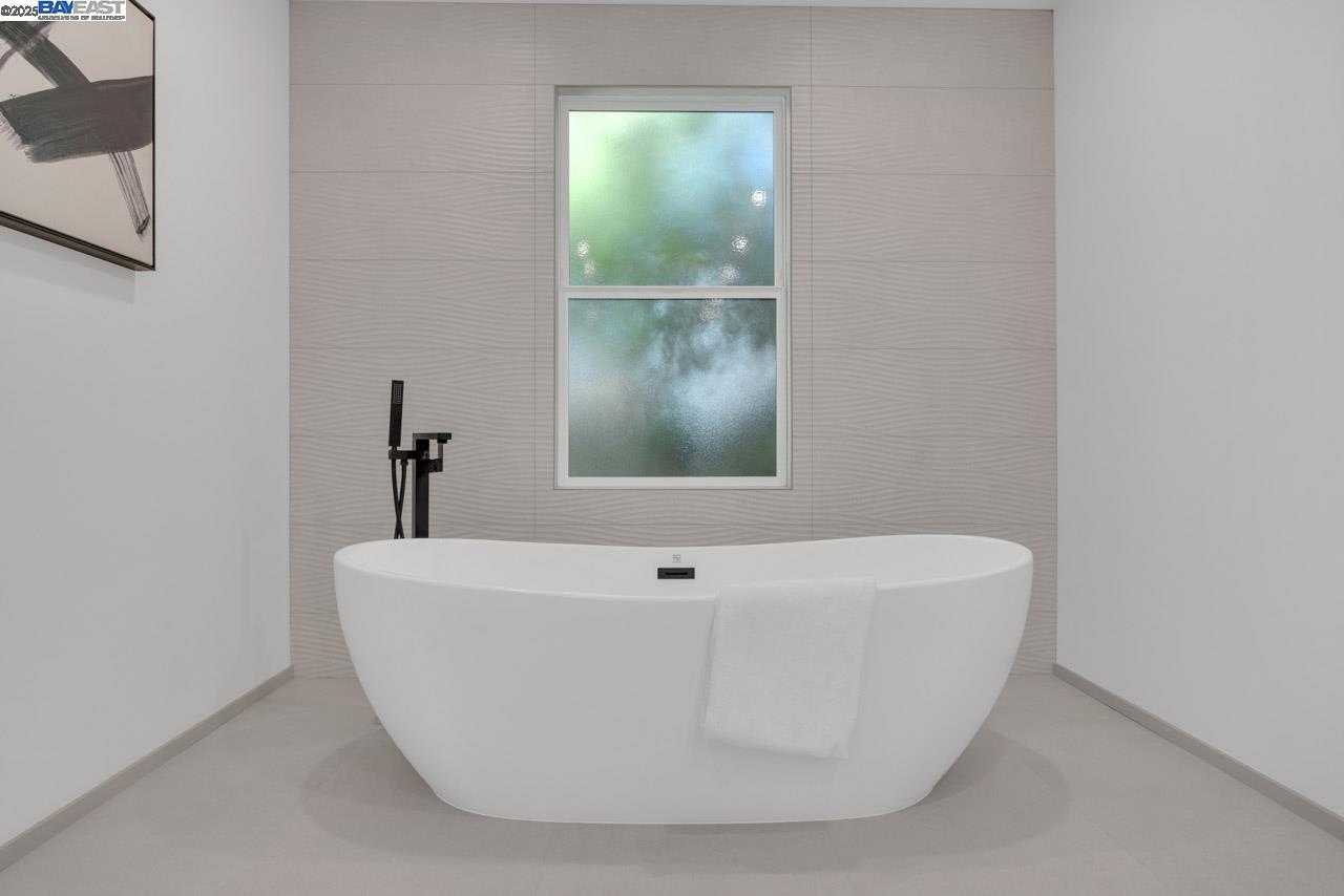 Detail Gallery Image 37 of 40 For 560 Old Orchard Drive, Danville,  CA 94526 - 4 Beds | 2/1 Baths