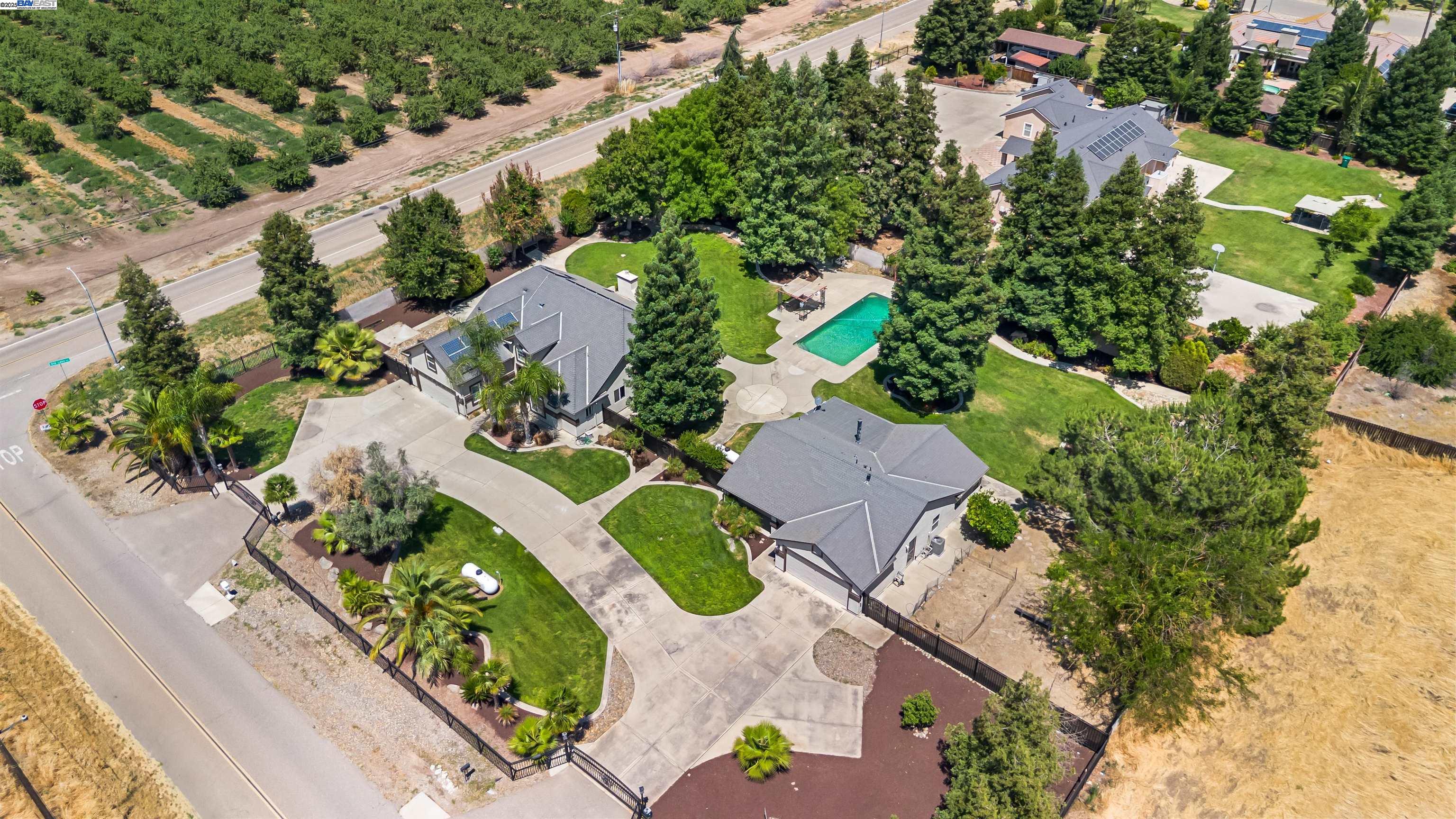 Detail Gallery Image 19 of 60 For 5974 Hillcrest Rd, Merced,  CA 95340 - 4 Beds | 2/1 Baths
