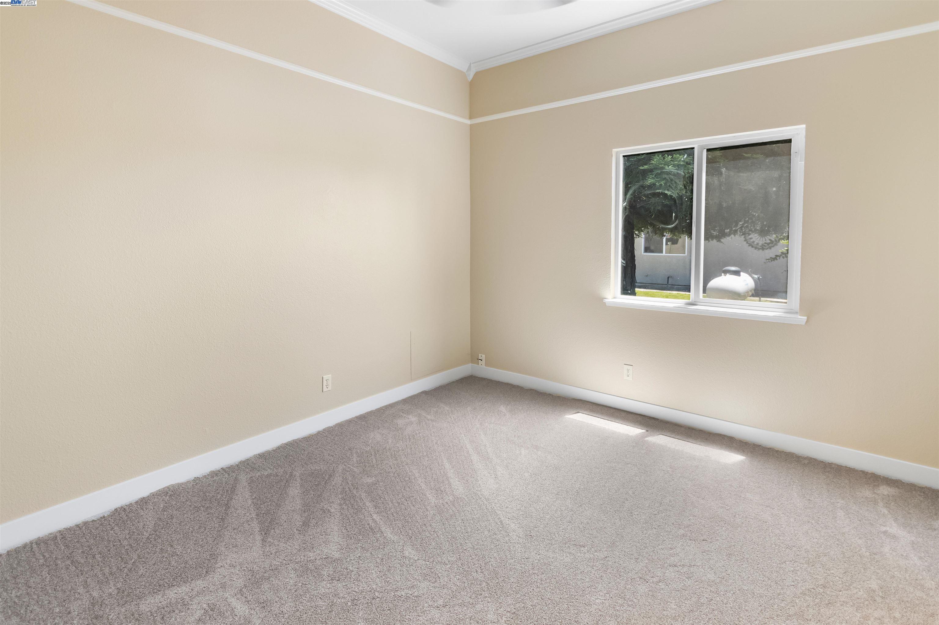Detail Gallery Image 24 of 60 For 5974 Hillcrest Rd, Merced,  CA 95340 - 4 Beds | 2/1 Baths