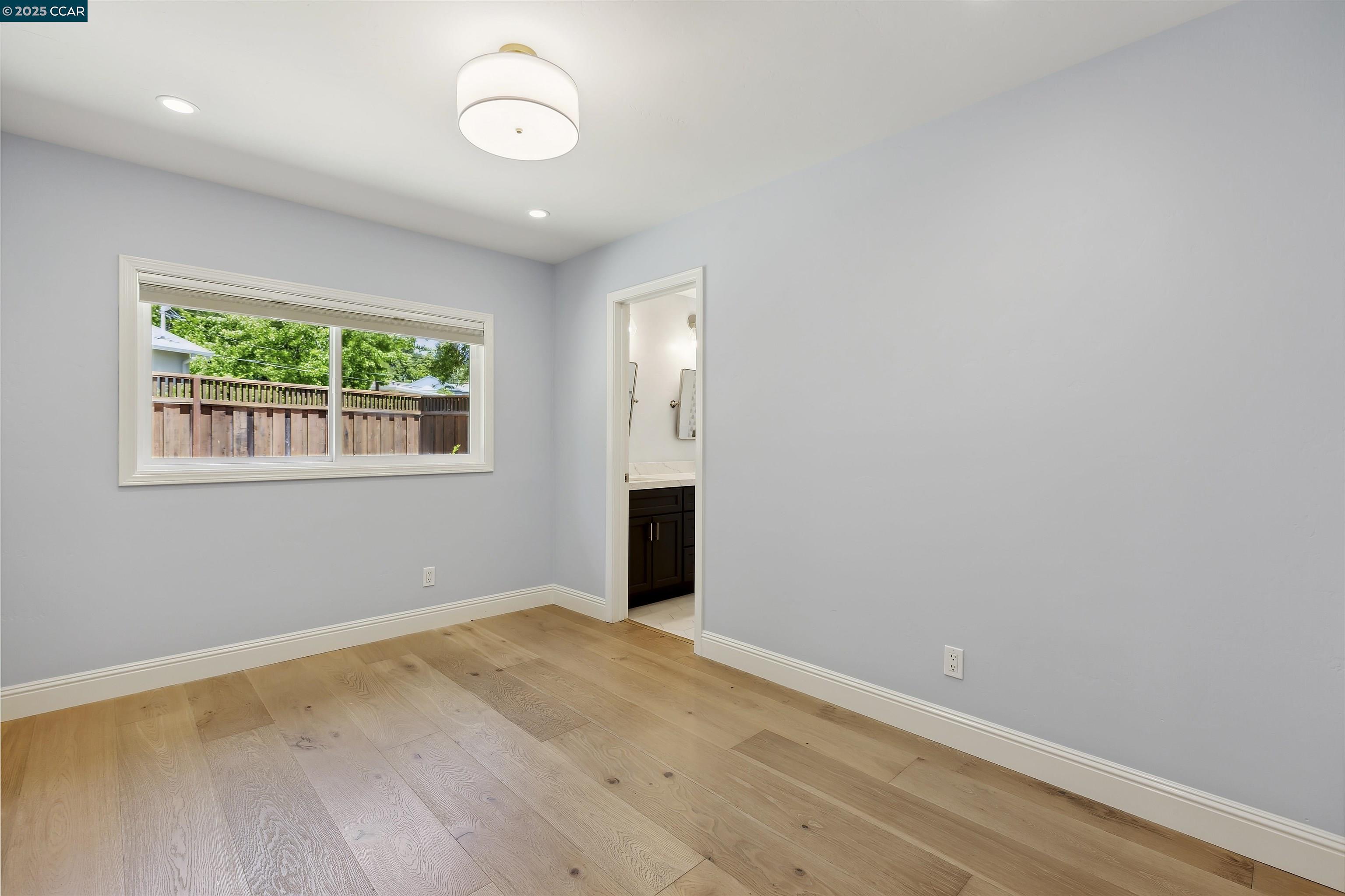 125 Meadow Ln, Orinda, California 94563, 4 Bedrooms Bedrooms, 10 Rooms Rooms,3 BathroomsBathrooms,Residential Lease,For Rent,125 Meadow Ln,41102496