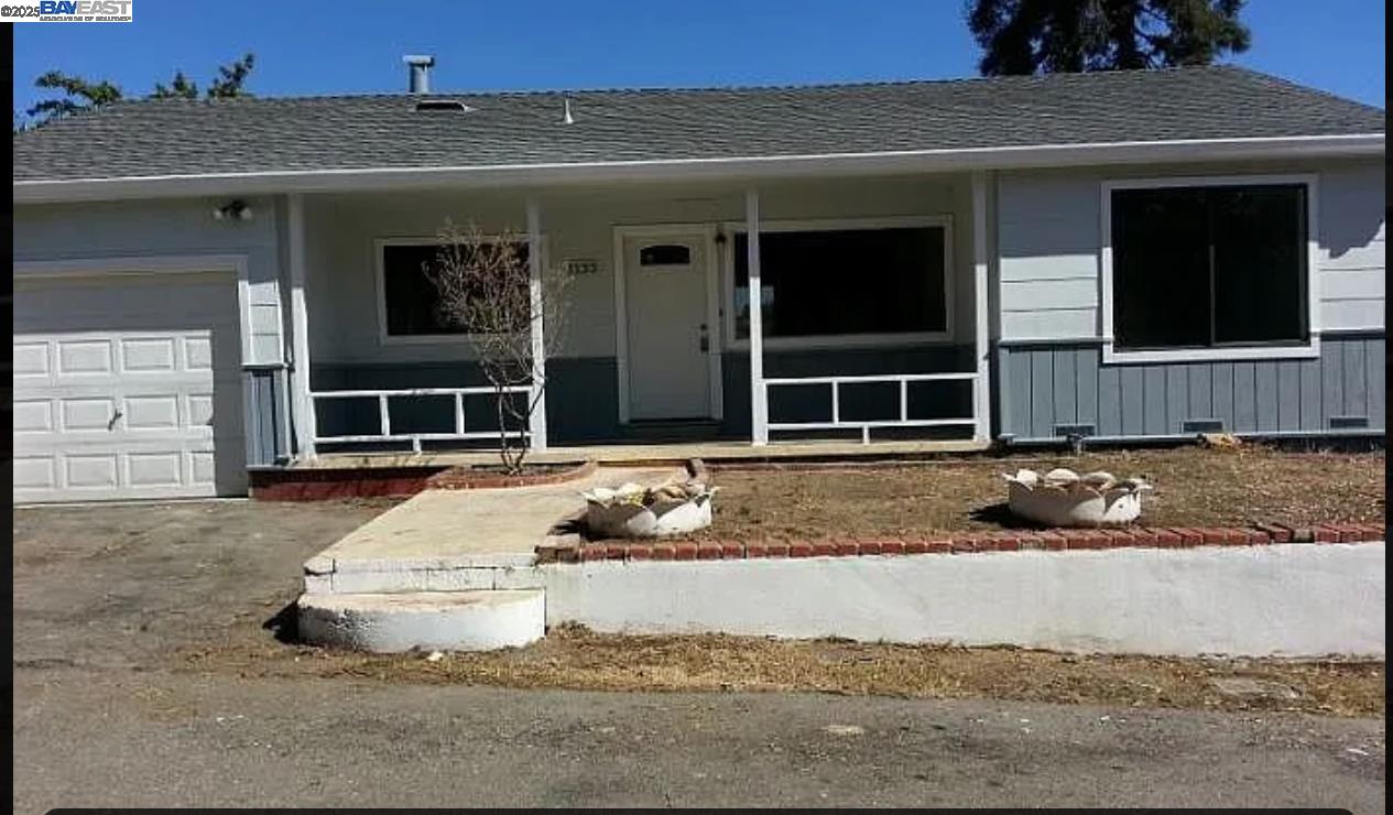 Detail Gallery Image 1 of 1 For 1133 Rowena Dr, Hayward,  CA 94542 - 2 Beds | 1 Baths
