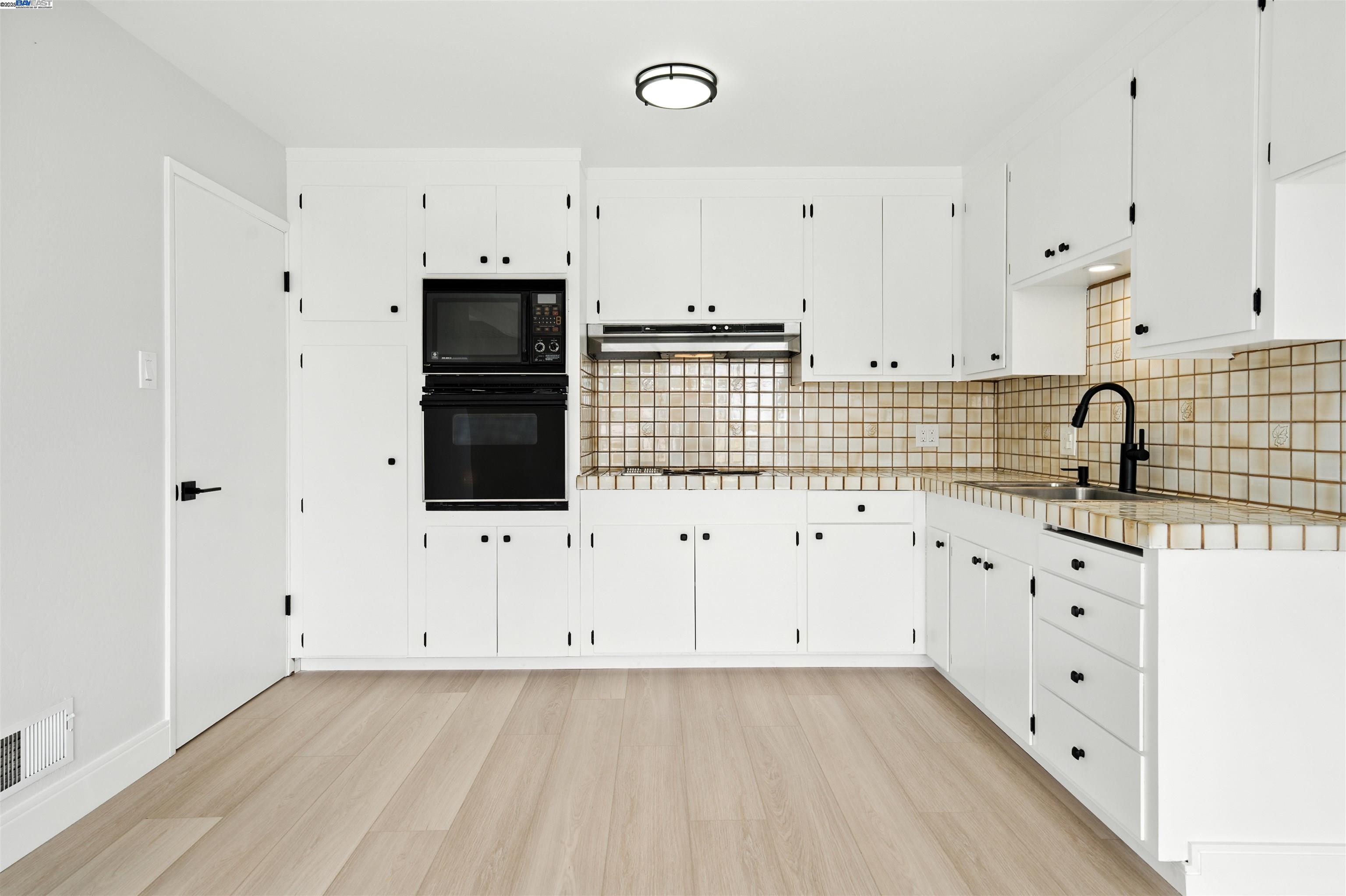 Detail Gallery Image 18 of 42 For 269 Willits St, Daly City,  CA 94014 - 3 Beds | 2 Baths