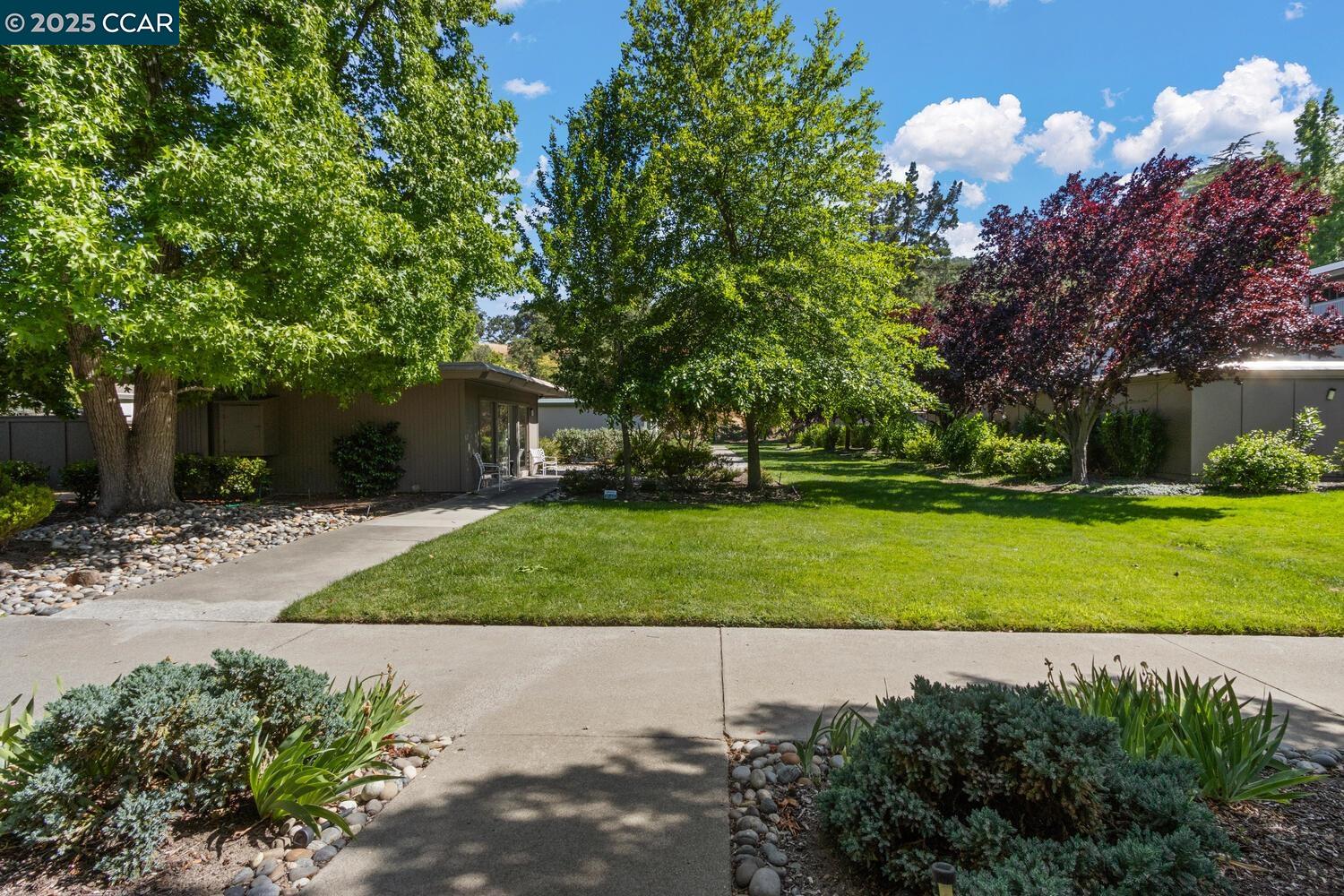 Detail Gallery Image 24 of 25 For 1501 Oakmont #7,  Walnut Creek,  CA 94595 - 2 Beds | 1 Baths