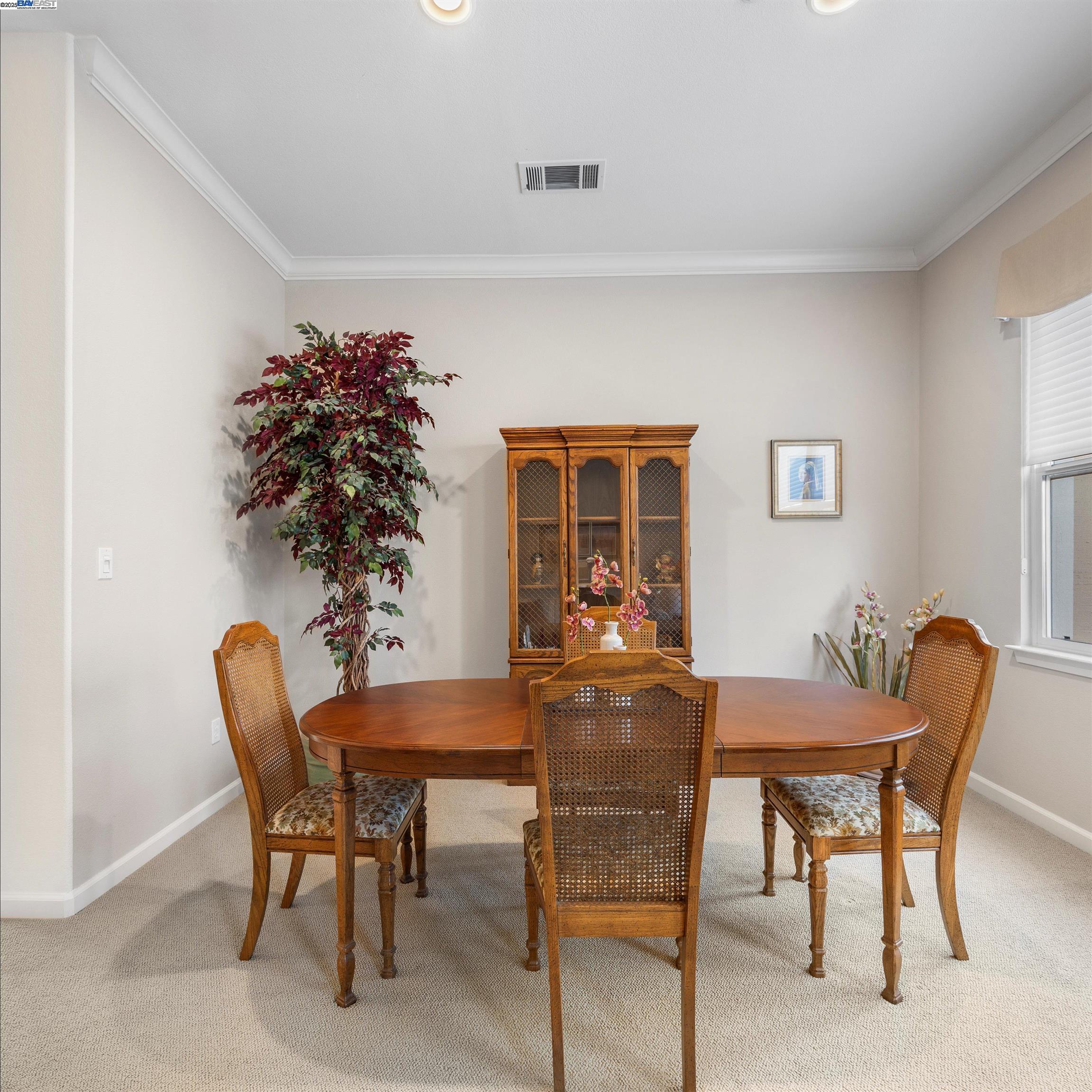 Detail Gallery Image 8 of 33 For 443 Collis St, Brentwood,  CA 94513 - 4 Beds | 3 Baths