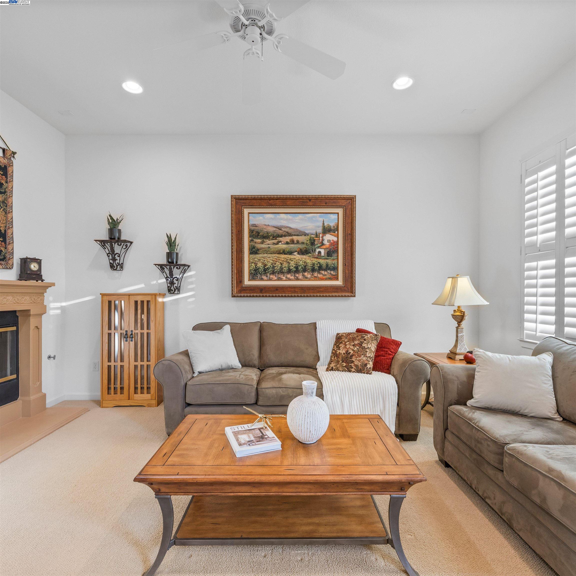 Detail Gallery Image 10 of 33 For 443 Collis St, Brentwood,  CA 94513 - 4 Beds | 3 Baths