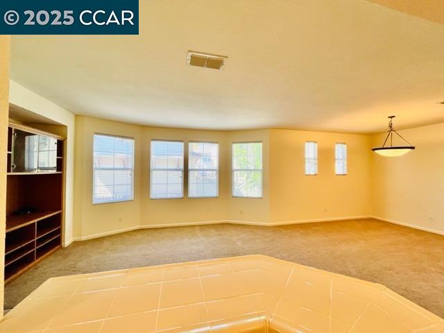 34 Warhol Way, Pleasant Hill, California 94523, 3 Bedrooms Bedrooms, 5 Rooms Rooms,2 BathroomsBathrooms,Residential Lease,For Rent,34 Warhol Way,41102505