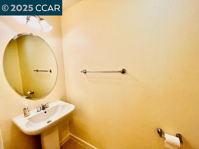 34 Warhol Way, Pleasant Hill, California 94523, 3 Bedrooms Bedrooms, 5 Rooms Rooms,2 BathroomsBathrooms,Residential Lease,For Rent,34 Warhol Way,41102505