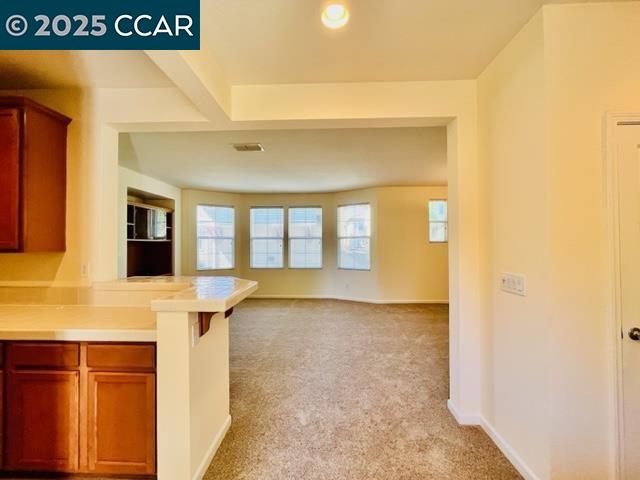 34 Warhol Way, Pleasant Hill, California 94523, 3 Bedrooms Bedrooms, 5 Rooms Rooms,2 BathroomsBathrooms,Residential Lease,For Rent,34 Warhol Way,41102505