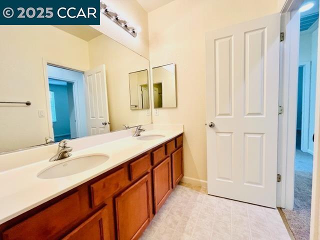 34 Warhol Way, Pleasant Hill, California 94523, 3 Bedrooms Bedrooms, 5 Rooms Rooms,2 BathroomsBathrooms,Residential Lease,For Rent,34 Warhol Way,41102505