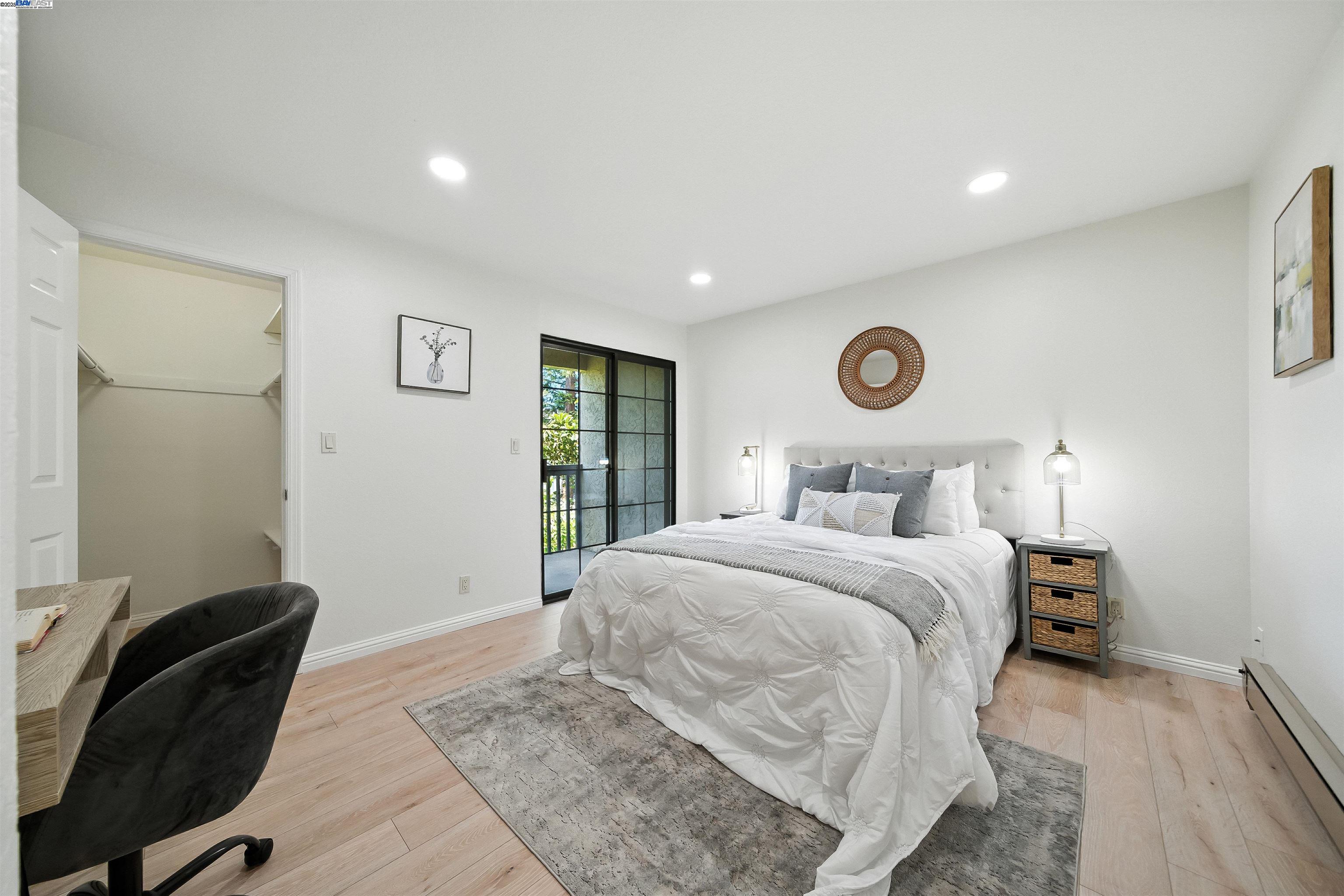 Detail Gallery Image 22 of 43 For 1116 Brewster Ave, Redwood City,  CA 94062-1310 - 2 Beds | 2/1 Baths