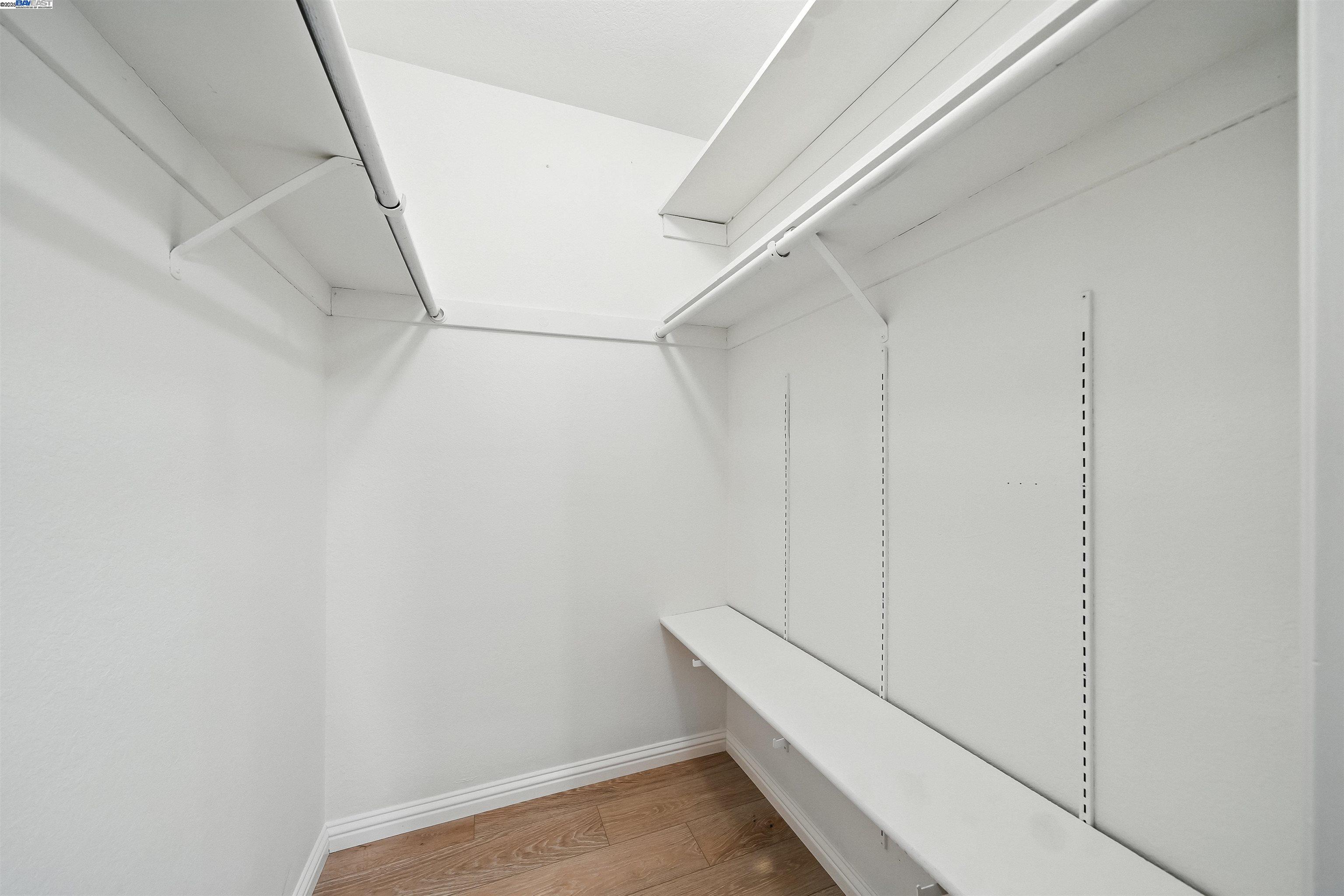 Detail Gallery Image 24 of 43 For 1116 Brewster Ave, Redwood City,  CA 94062-1310 - 2 Beds | 2/1 Baths