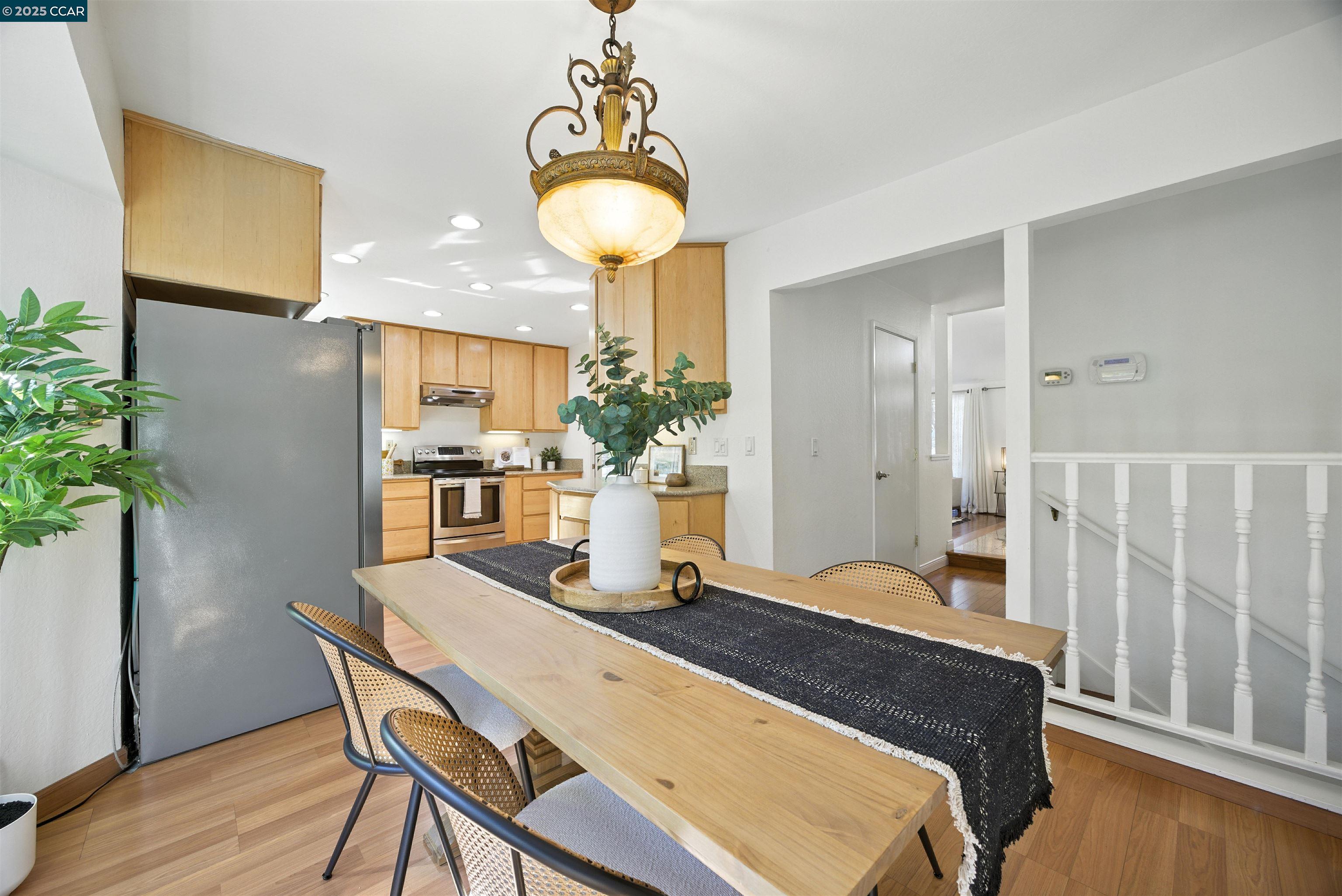Detail Gallery Image 12 of 42 For 5205 Forrestgreen Ct, Concord,  CA 94521 - 3 Beds | 2/1 Baths