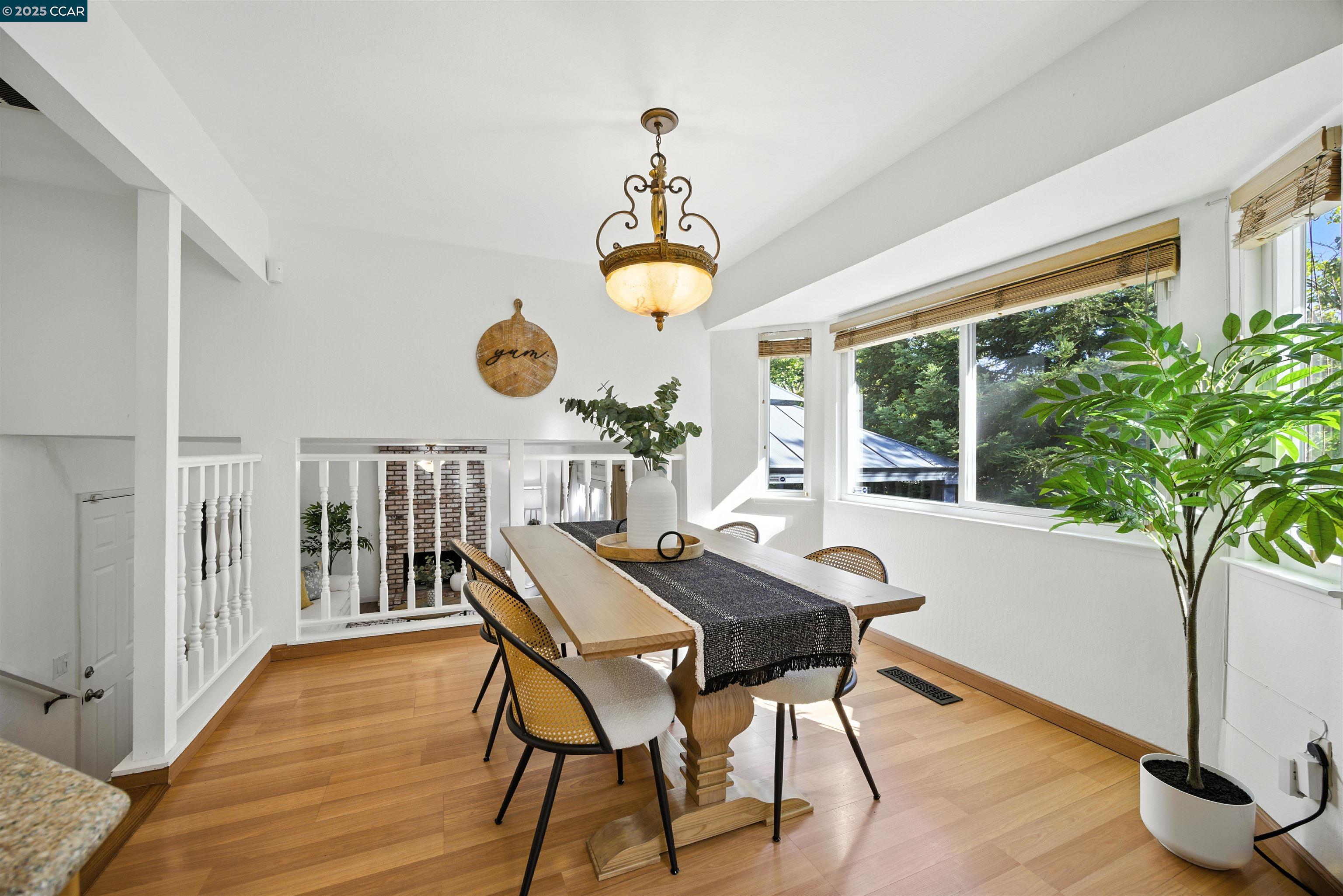 Detail Gallery Image 13 of 42 For 5205 Forrestgreen Ct, Concord,  CA 94521 - 3 Beds | 2/1 Baths