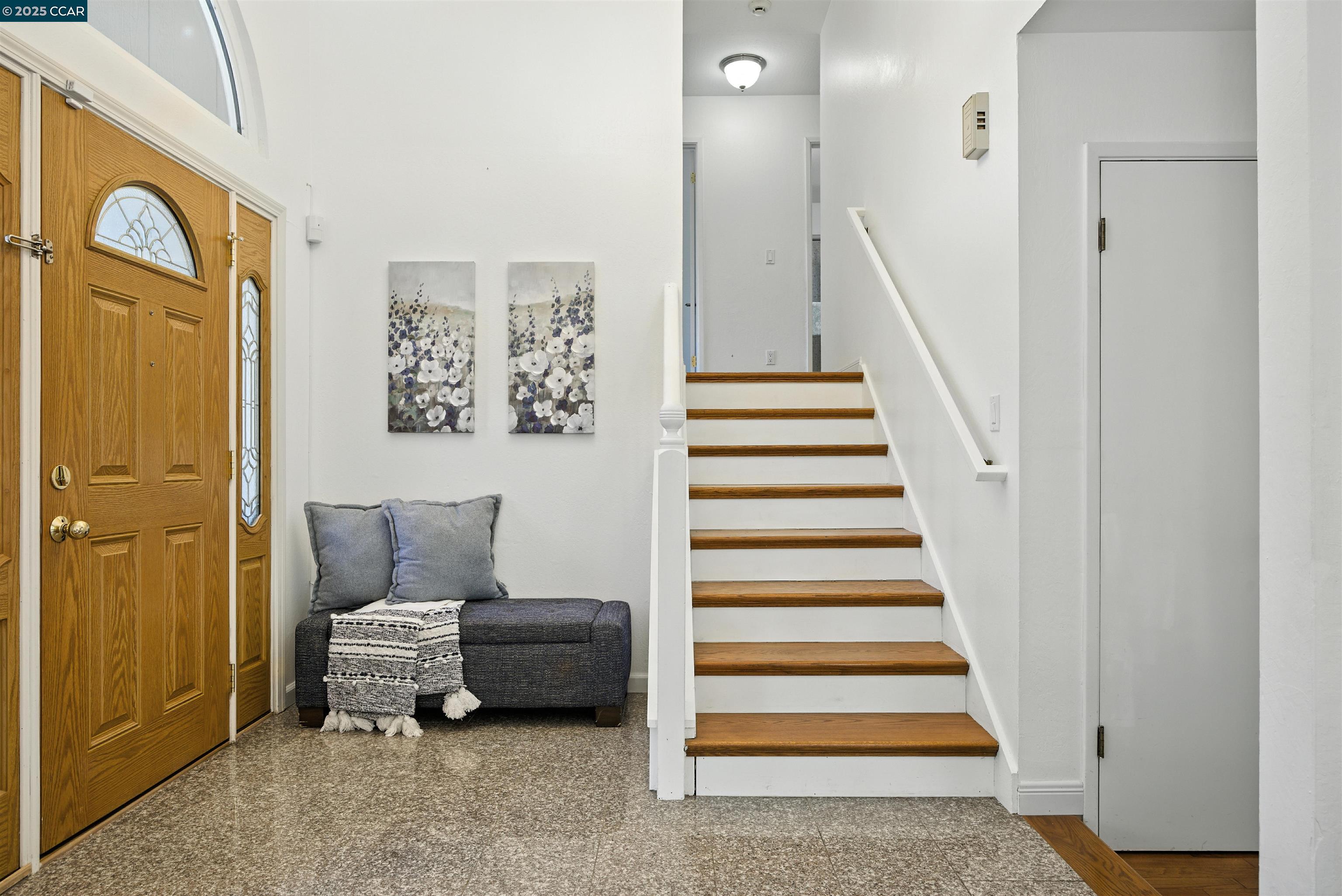 Detail Gallery Image 3 of 42 For 5205 Forrestgreen Ct, Concord,  CA 94521 - 3 Beds | 2/1 Baths