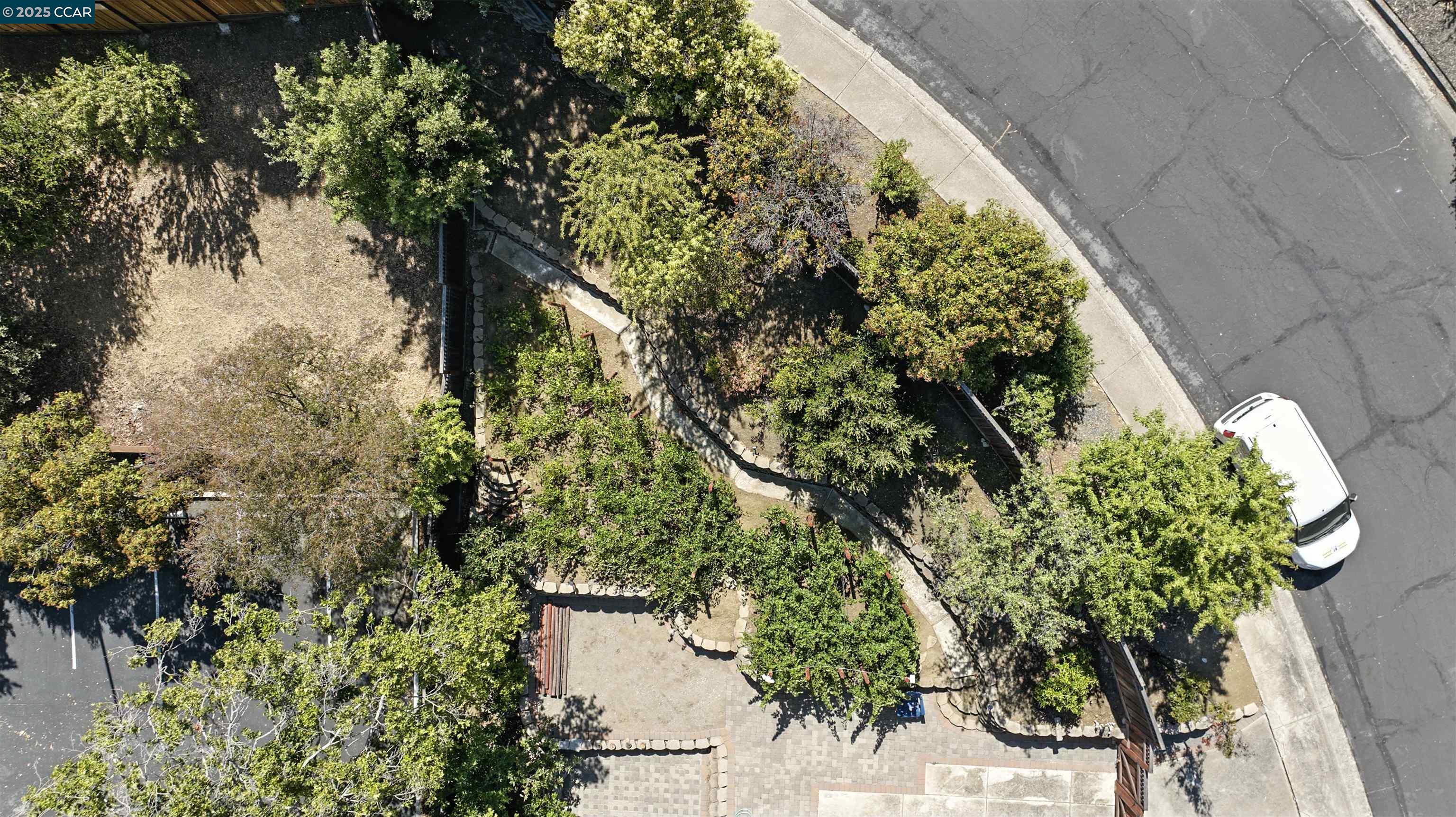 Detail Gallery Image 31 of 42 For 5205 Forrestgreen Ct, Concord,  CA 94521 - 3 Beds | 2/1 Baths