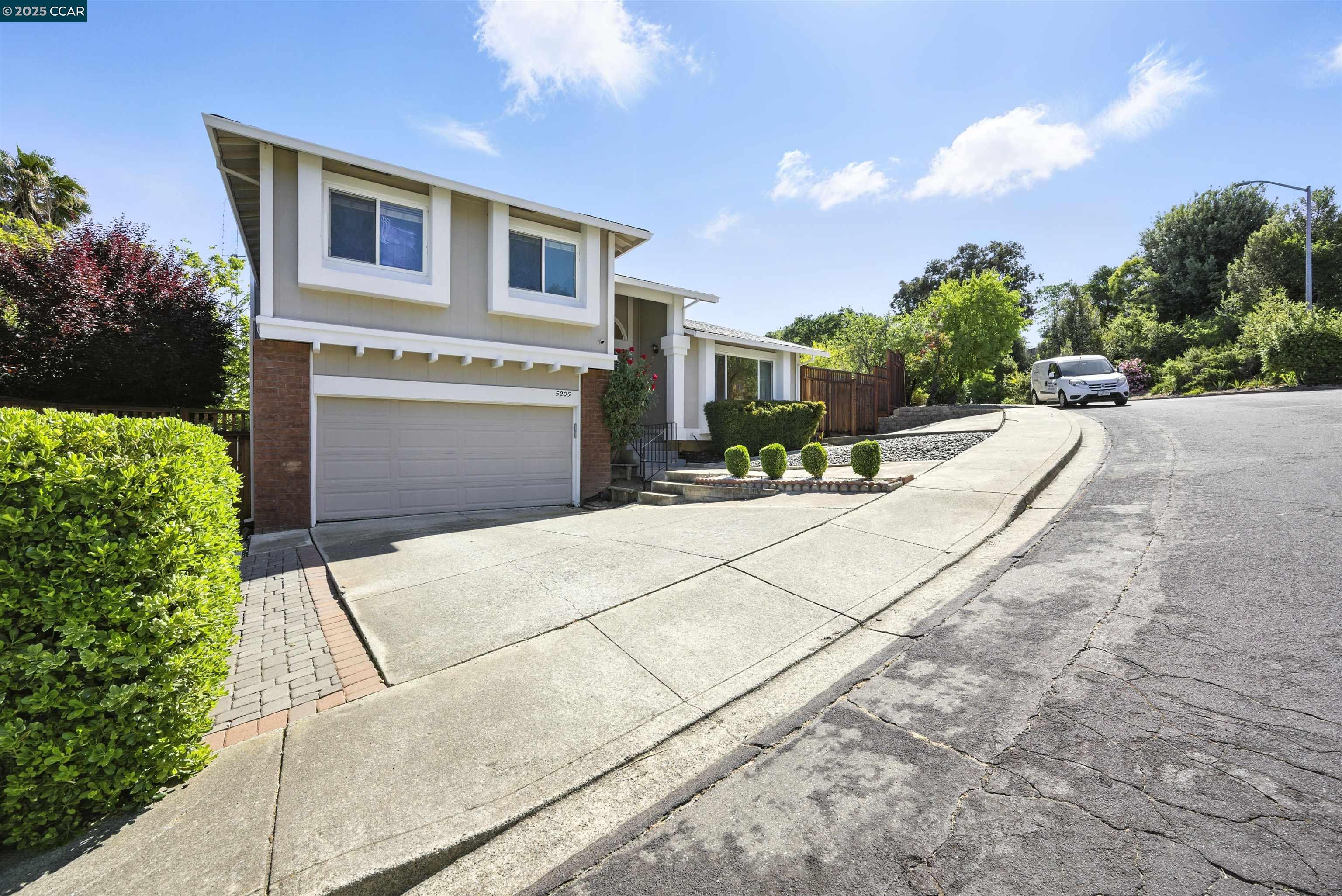 Detail Gallery Image 40 of 42 For 5205 Forrestgreen Ct, Concord,  CA 94521 - 3 Beds | 2/1 Baths