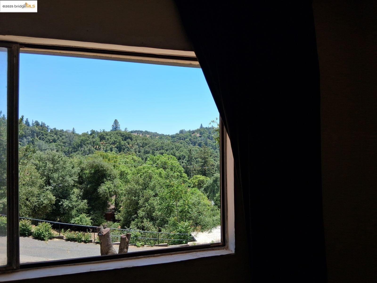 Detail Gallery Image 10 of 16 For 302 Ayba St, Sonora,  CA 95370 - 3 Beds | 2 Baths