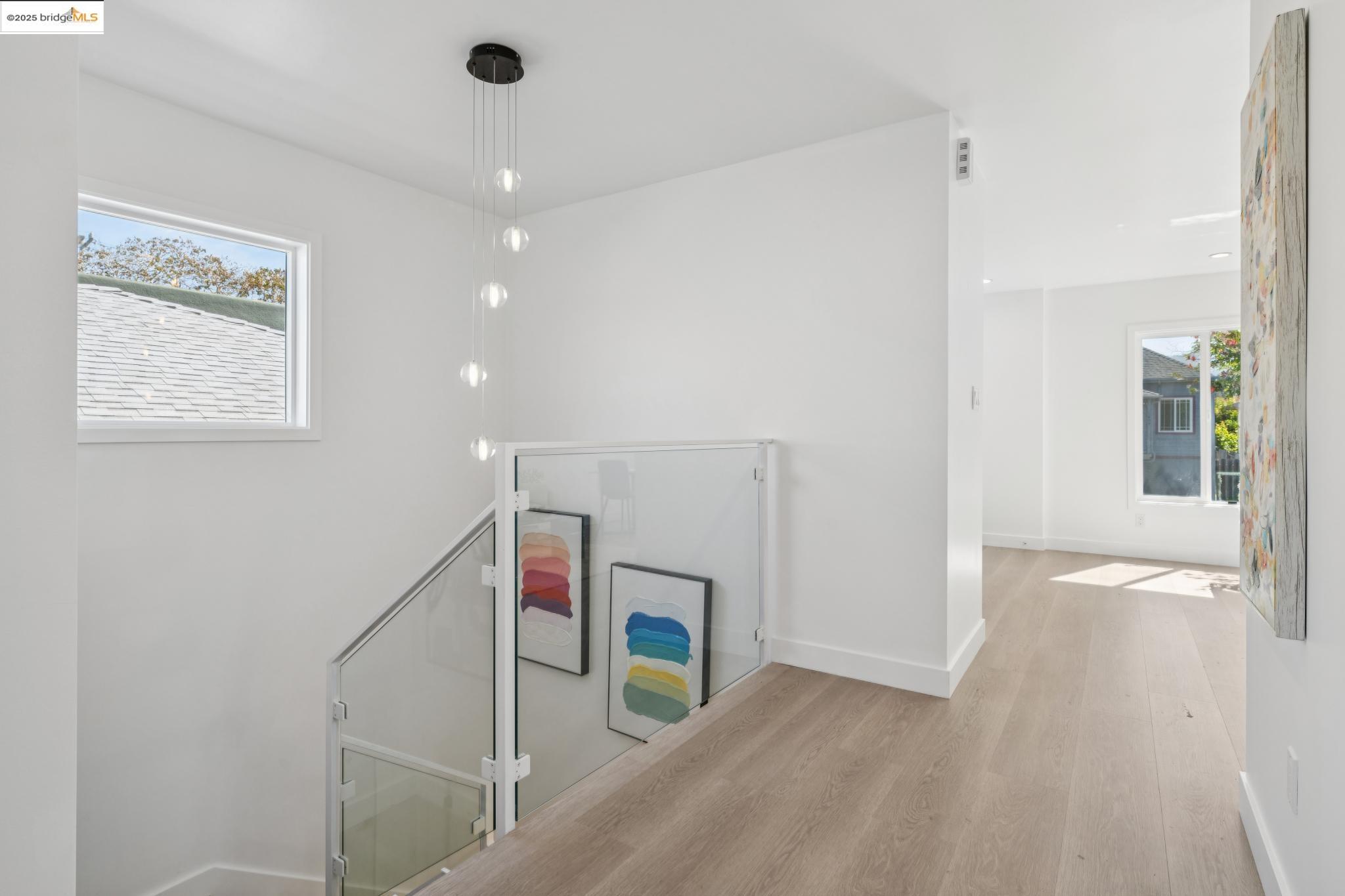 Detail Gallery Image 16 of 52 For 1606 Stannage Ave, Berkeley,  CA 94702 - 4 Beds | 2 Baths