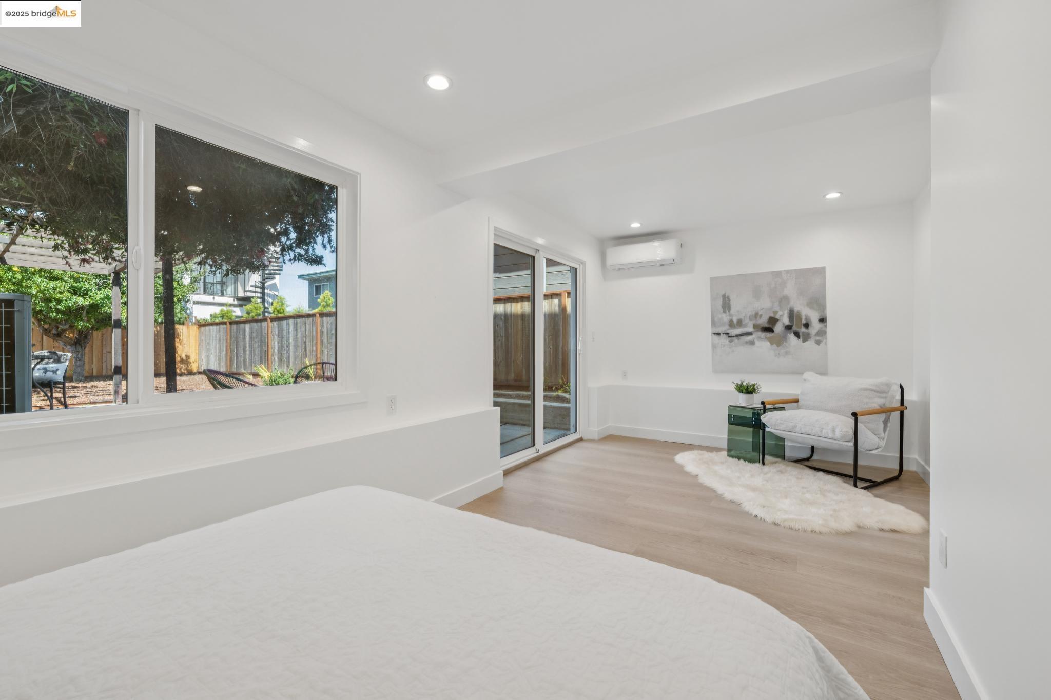 Detail Gallery Image 20 of 52 For 1606 Stannage Ave, Berkeley,  CA 94702 - 4 Beds | 2 Baths