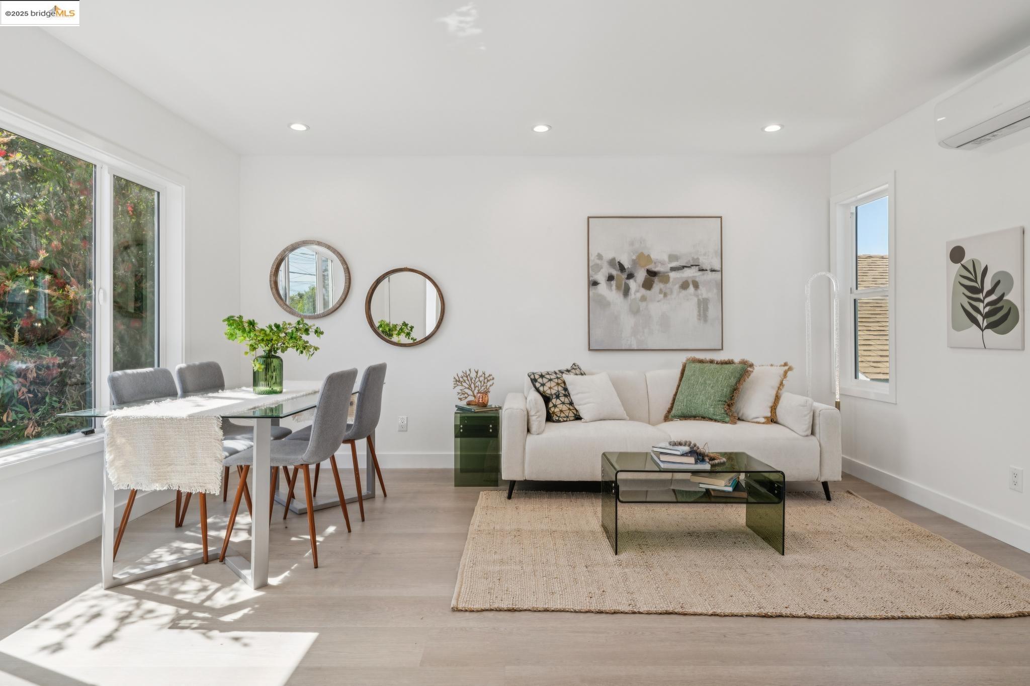 Detail Gallery Image 5 of 52 For 1606 Stannage Ave, Berkeley,  CA 94702 - 4 Beds | 2 Baths