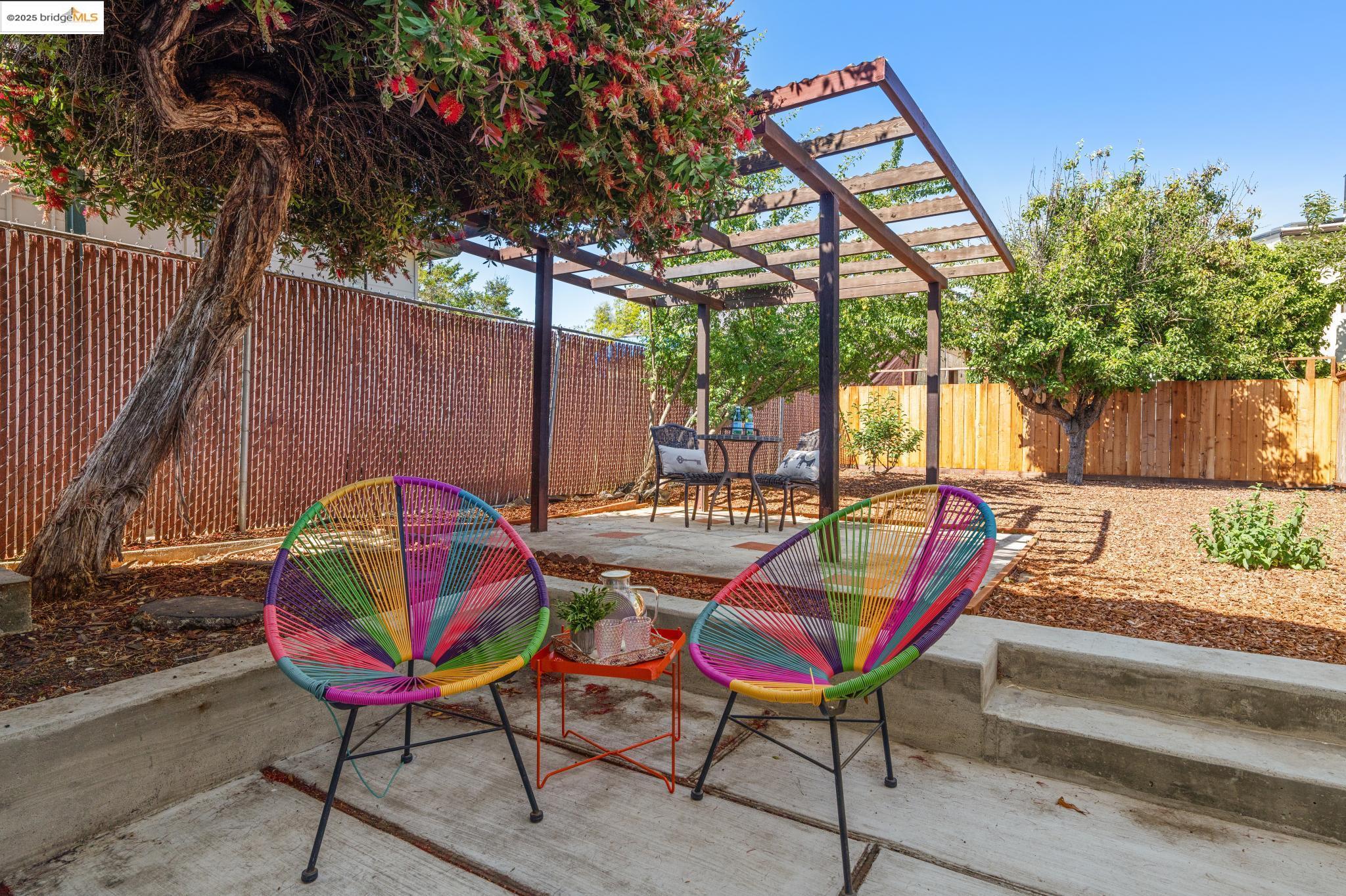 Detail Gallery Image 46 of 52 For 1606 Stannage Ave, Berkeley,  CA 94702 - 4 Beds | 2 Baths