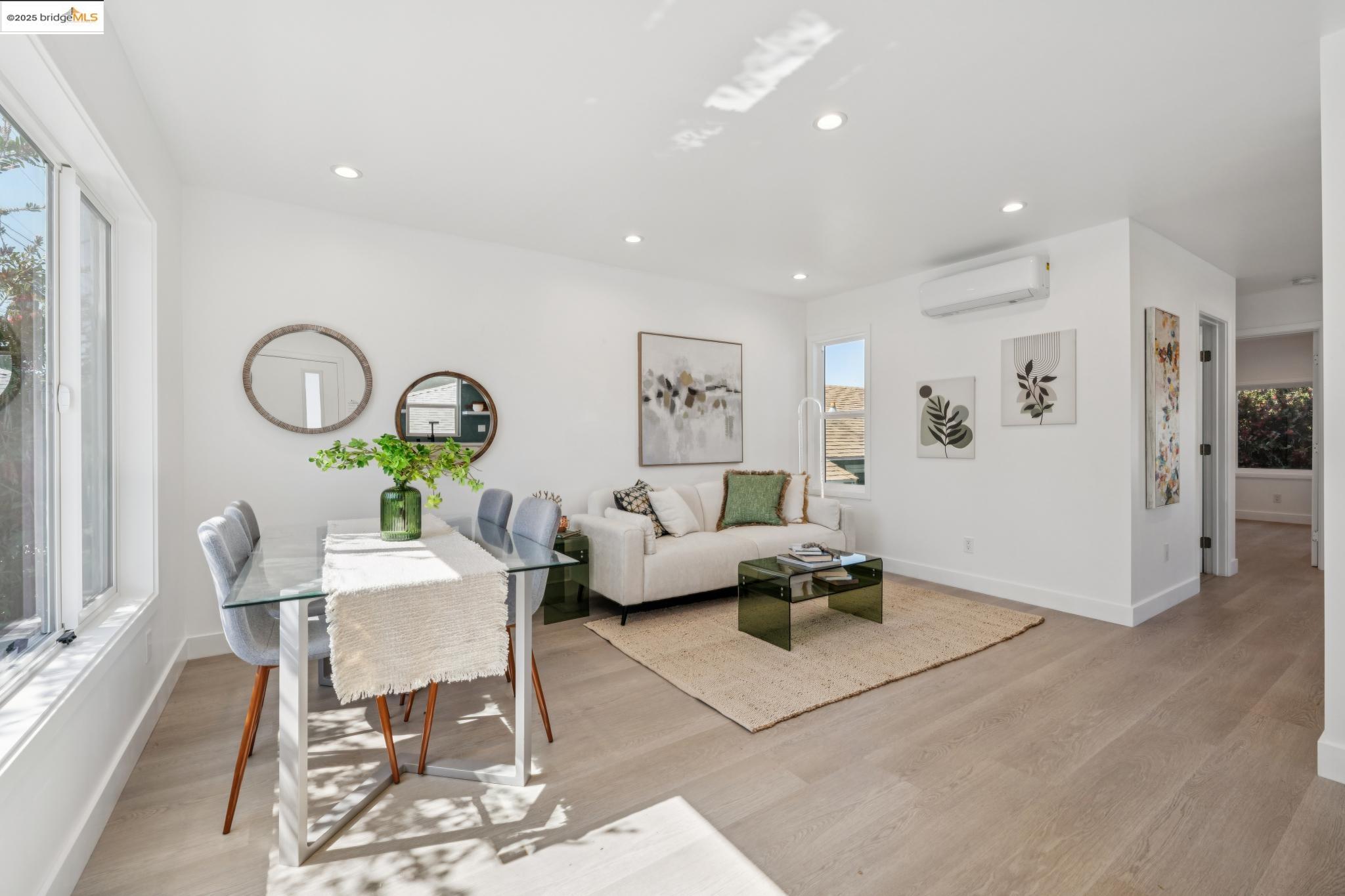 Detail Gallery Image 6 of 52 For 1606 Stannage Ave, Berkeley,  CA 94702 - 4 Beds | 2 Baths
