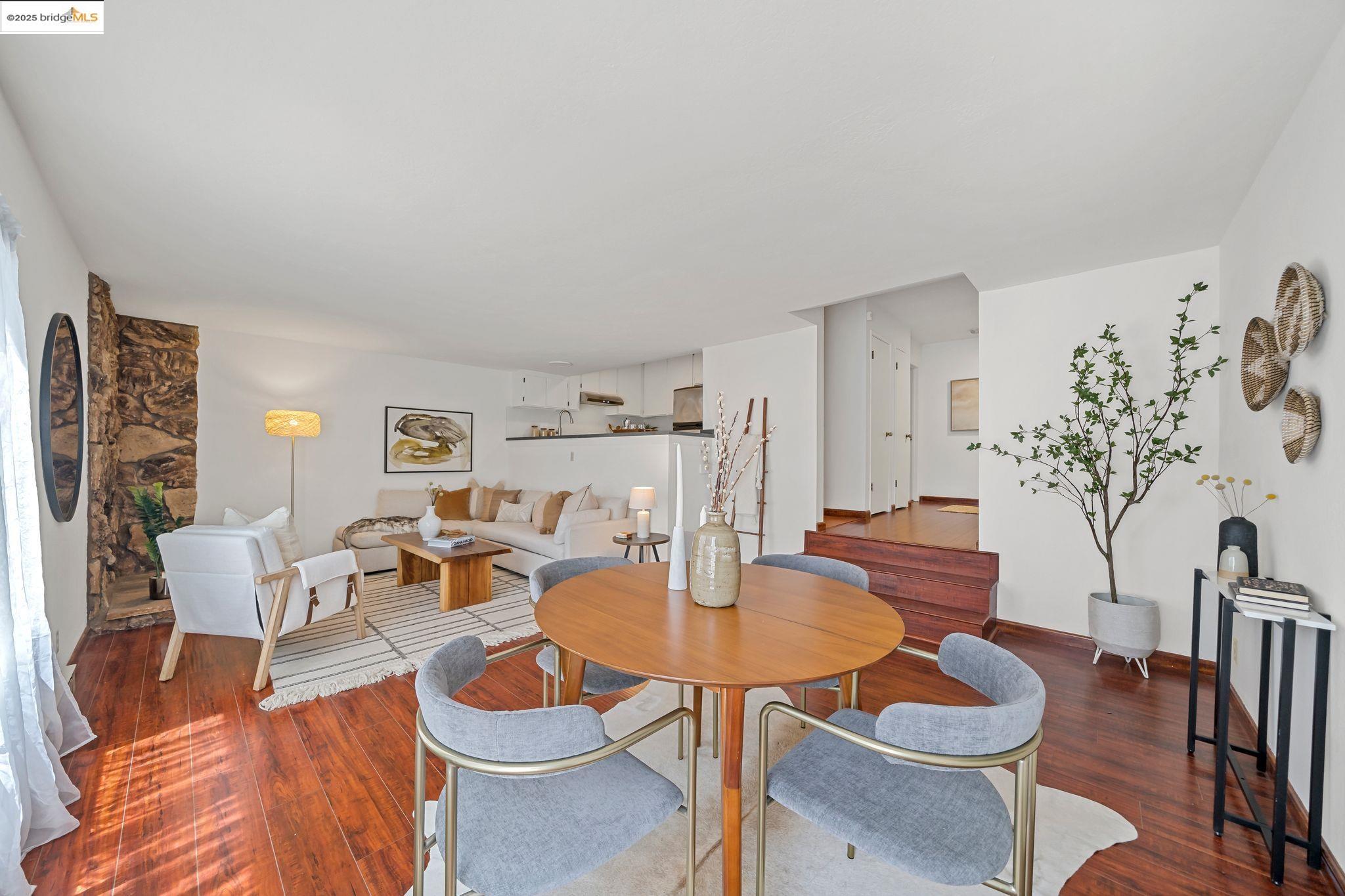Photo #4: 41102517 Listing 