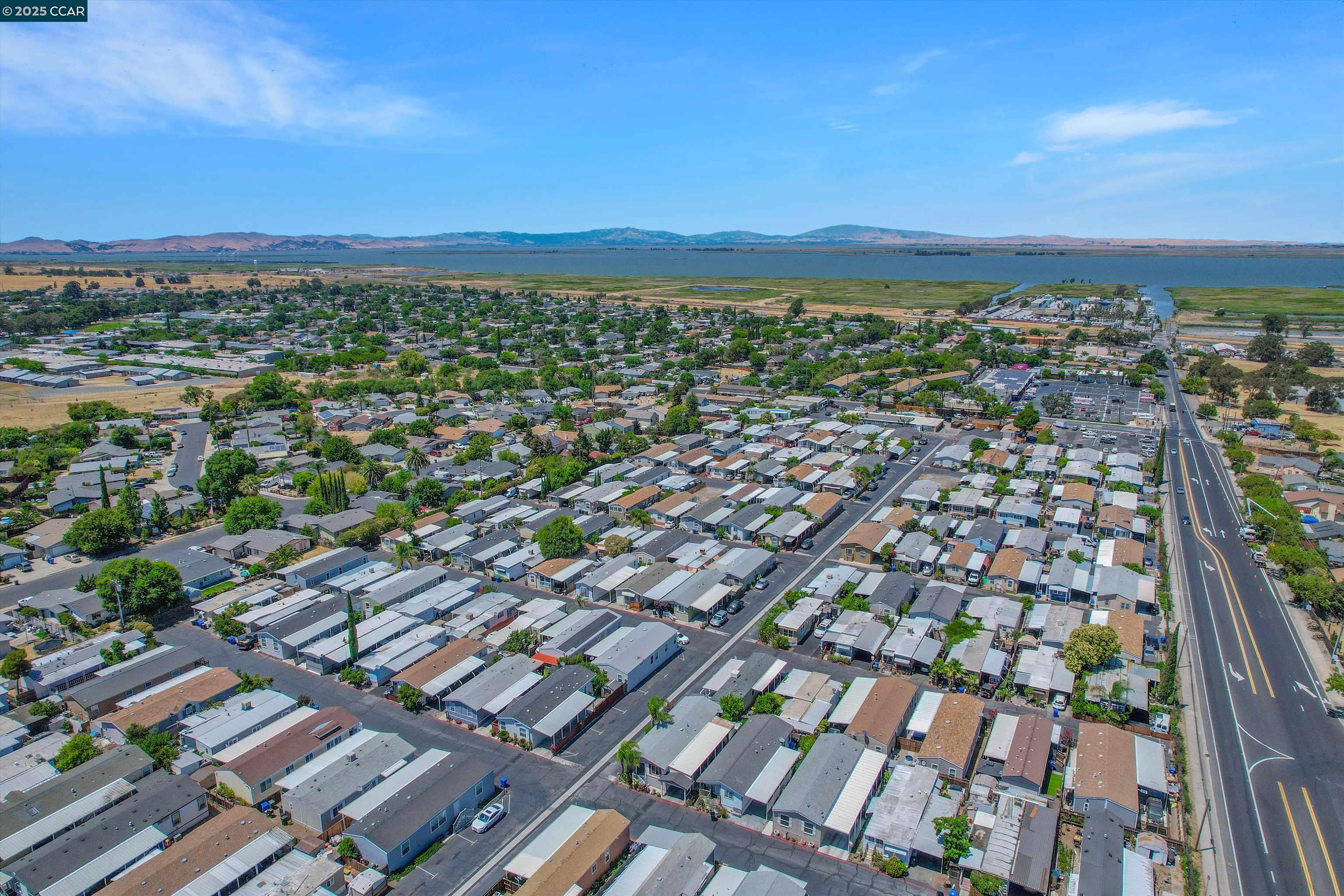 Detail Gallery Image 27 of 31 For 55 Pacifica Ave #97,  Bay Point,  CA 94565 - 3 Beds | 2 Baths