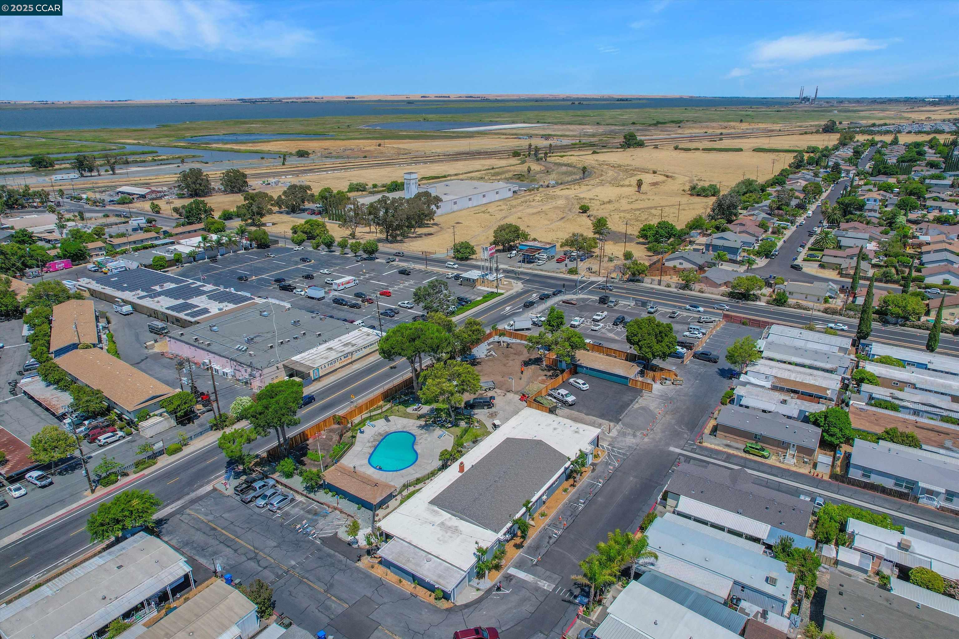 Detail Gallery Image 28 of 31 For 55 Pacifica Ave #97,  Bay Point,  CA 94565 - 3 Beds | 2 Baths