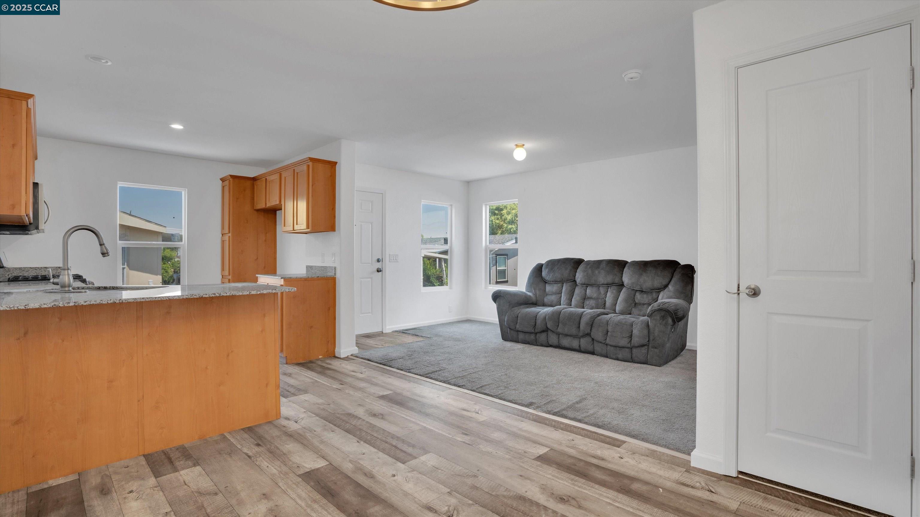 Detail Gallery Image 8 of 36 For 55 Pacifica Ave #97,  Bay Point,  CA 94565 - 3 Beds | 2 Baths