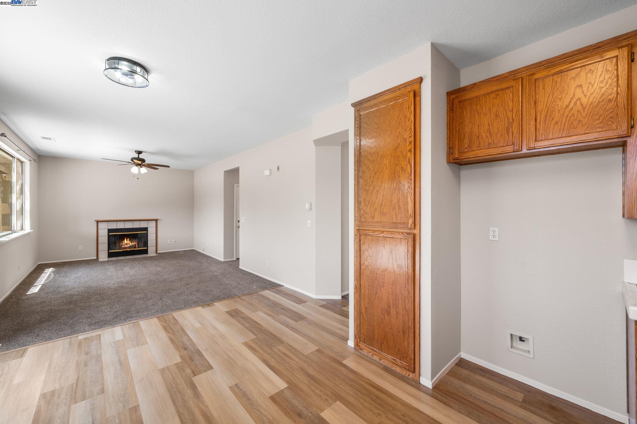 Detail Gallery Image 15 of 35 For 1970 Knollcrest Ln, Tracy,  CA 95376 - 3 Beds | 2/1 Baths