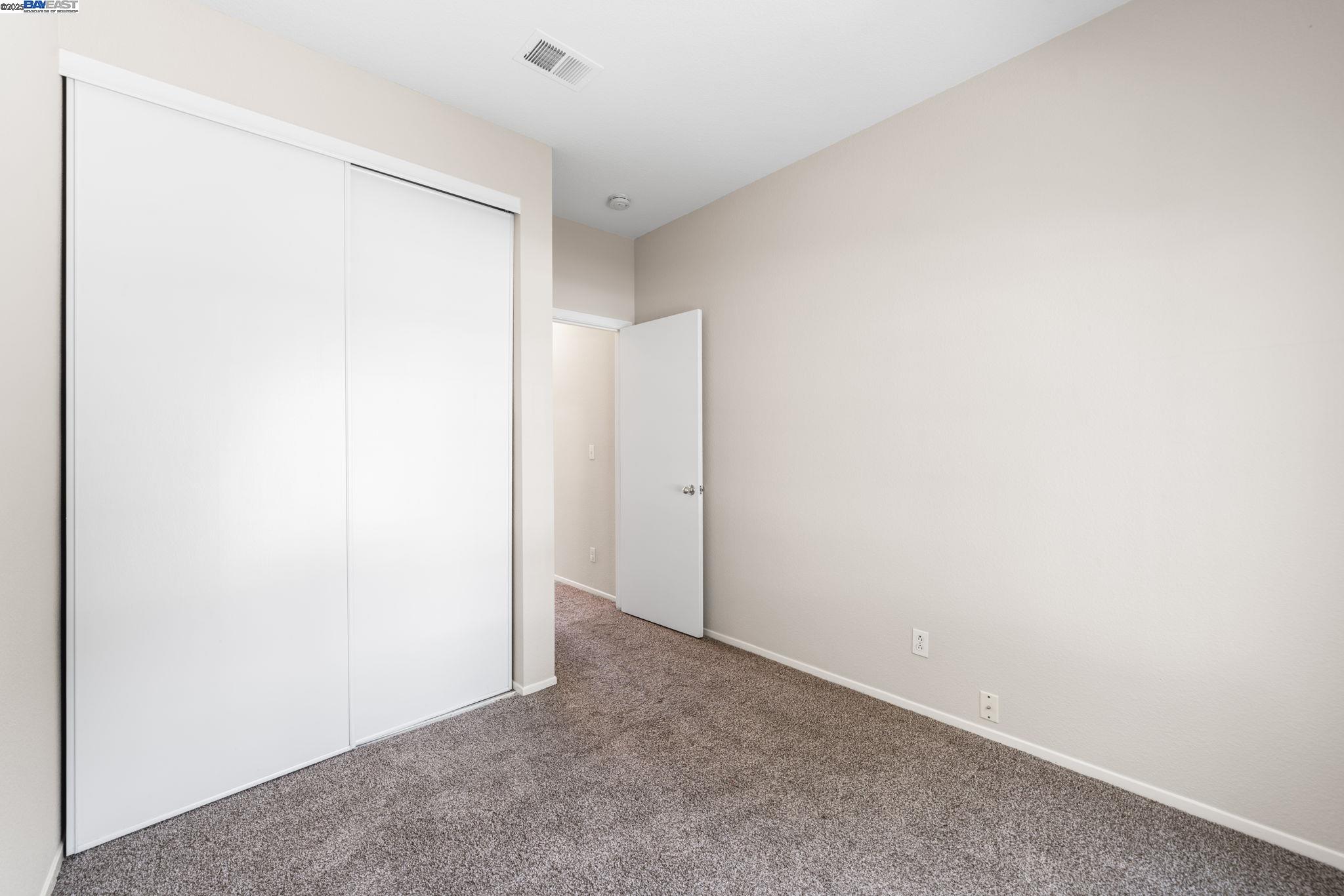 Detail Gallery Image 20 of 35 For 1970 Knollcrest Ln, Tracy,  CA 95376 - 3 Beds | 2/1 Baths