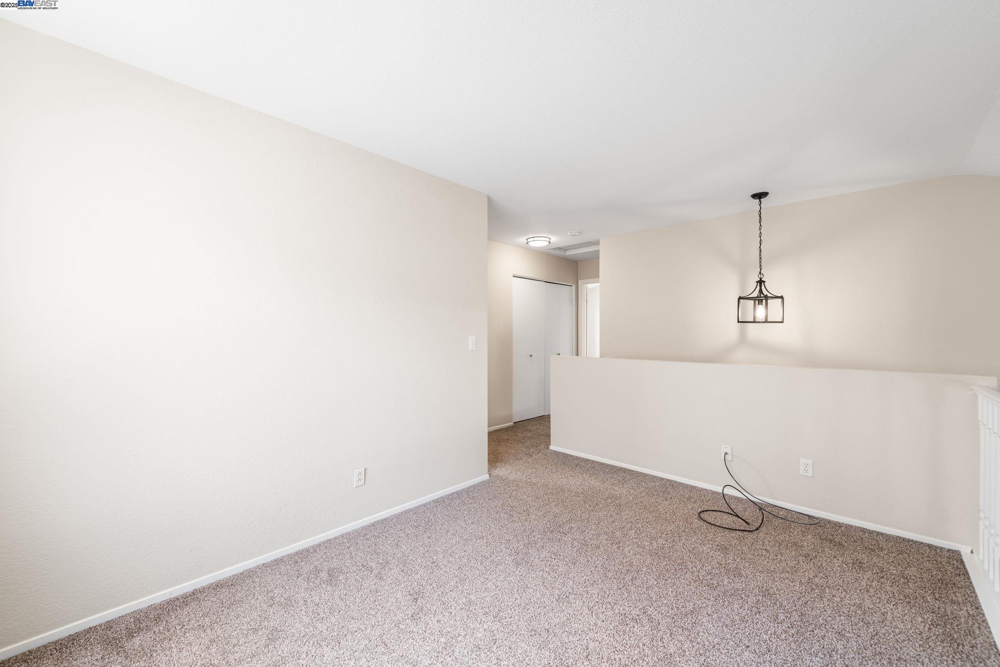 Detail Gallery Image 25 of 35 For 1970 Knollcrest Ln, Tracy,  CA 95376 - 3 Beds | 2/1 Baths