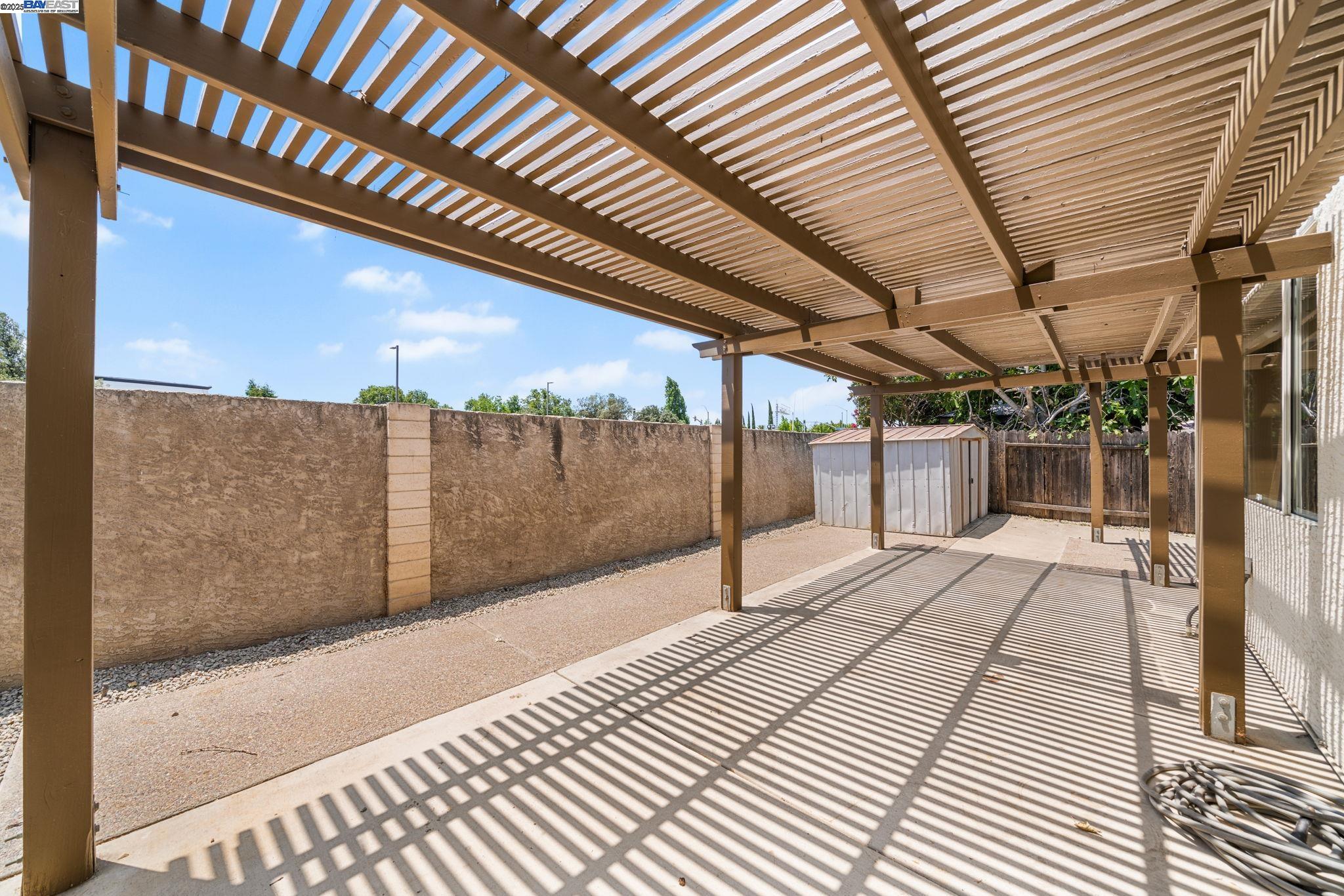 Detail Gallery Image 31 of 35 For 1970 Knollcrest Ln, Tracy,  CA 95376 - 3 Beds | 2/1 Baths