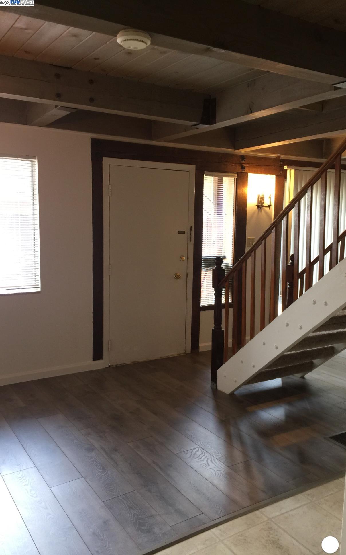 710 10th, Davis, California 95616, 3 Bedrooms Bedrooms, 5 Rooms Rooms,1 BathroomBathrooms,Residential Lease,For Rent,710 10th,41102532